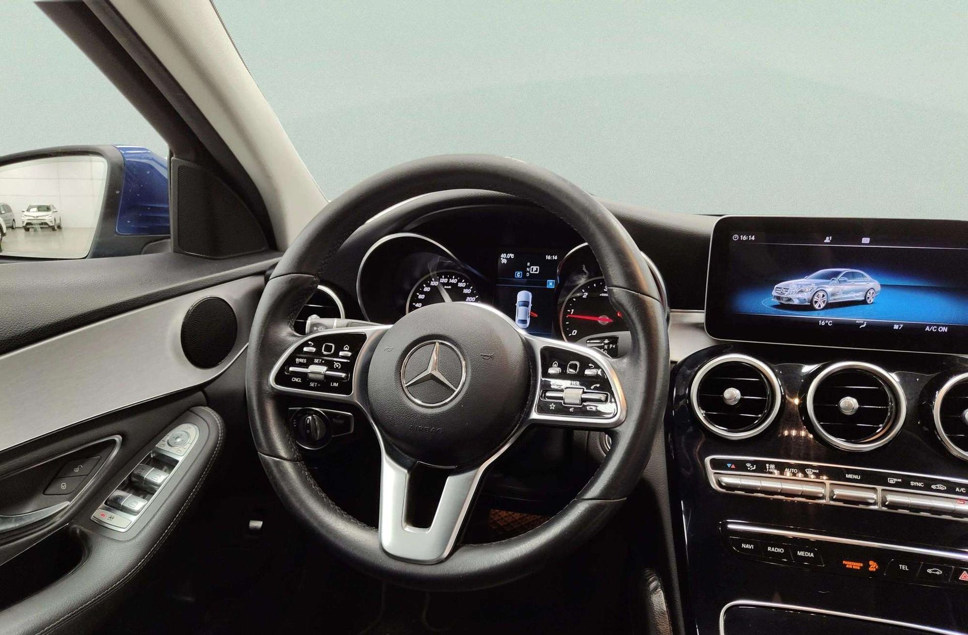 Mercedes-Benz Clase C 220 d Pack AMG - foto 27