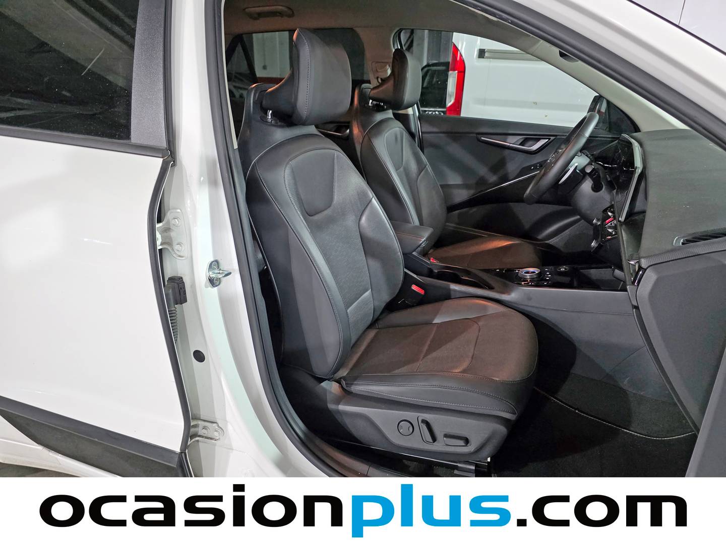 Foto KIA e-Niro Kia e-Niro Emotion (Long Range) (204 CV)