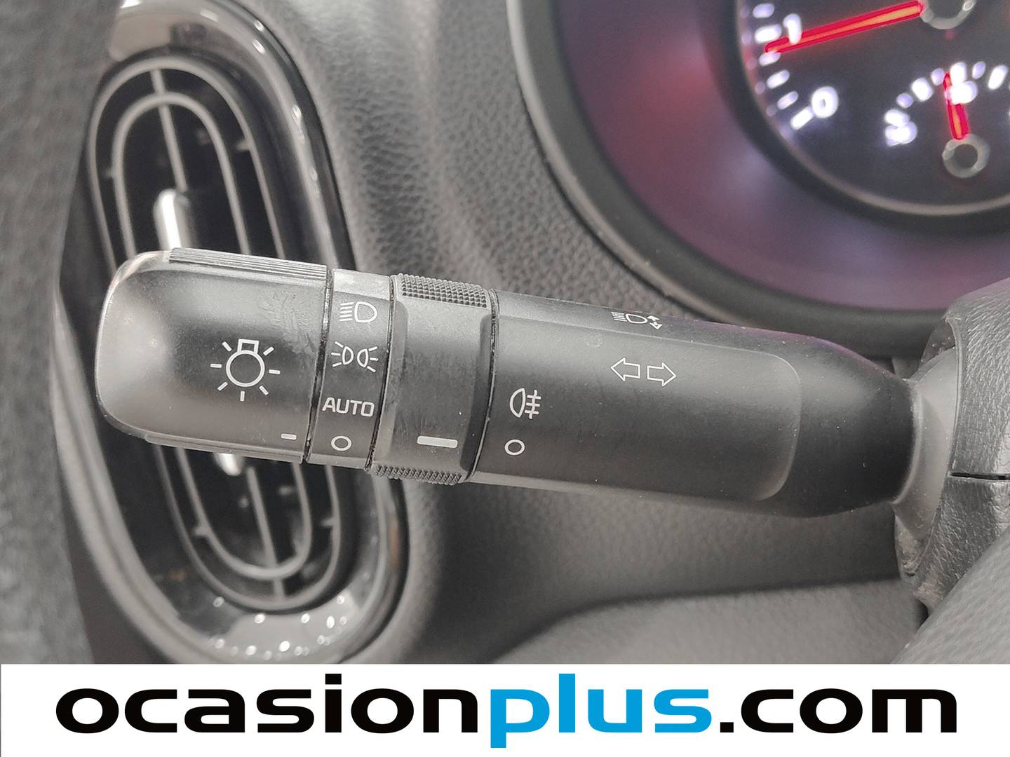 Extras y acabados del KIA Picanto KIA Picanto 1.0 DPi Concept Pack Comfort (67 CV)