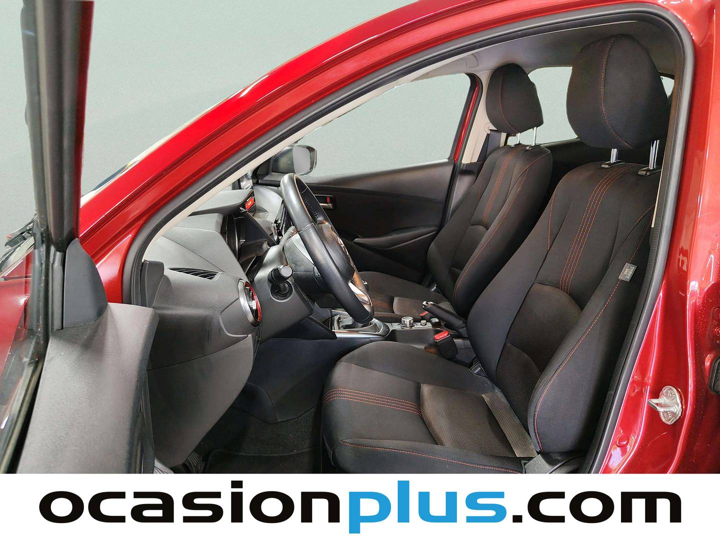 Foto asientos delanteros Mazda Mazda2 Mazda Mazda 2 e-SKYACTIV G Homura (90 CV)