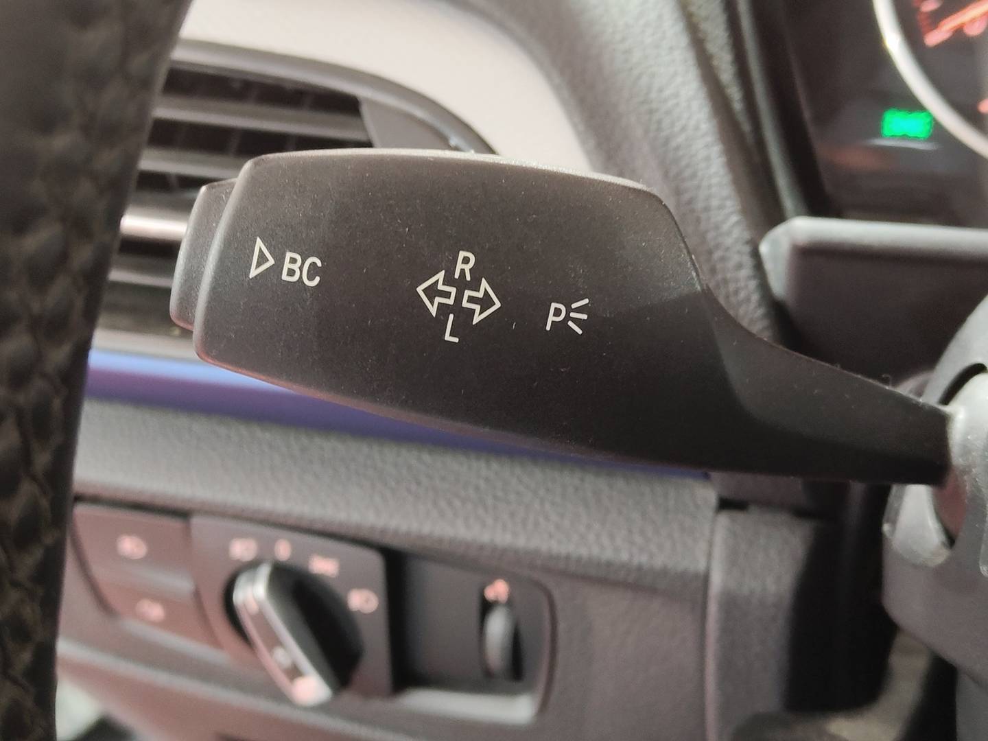 Foto BMW Serie 2 BMW Serie 2 220i Coupe (184 CV) Pack M