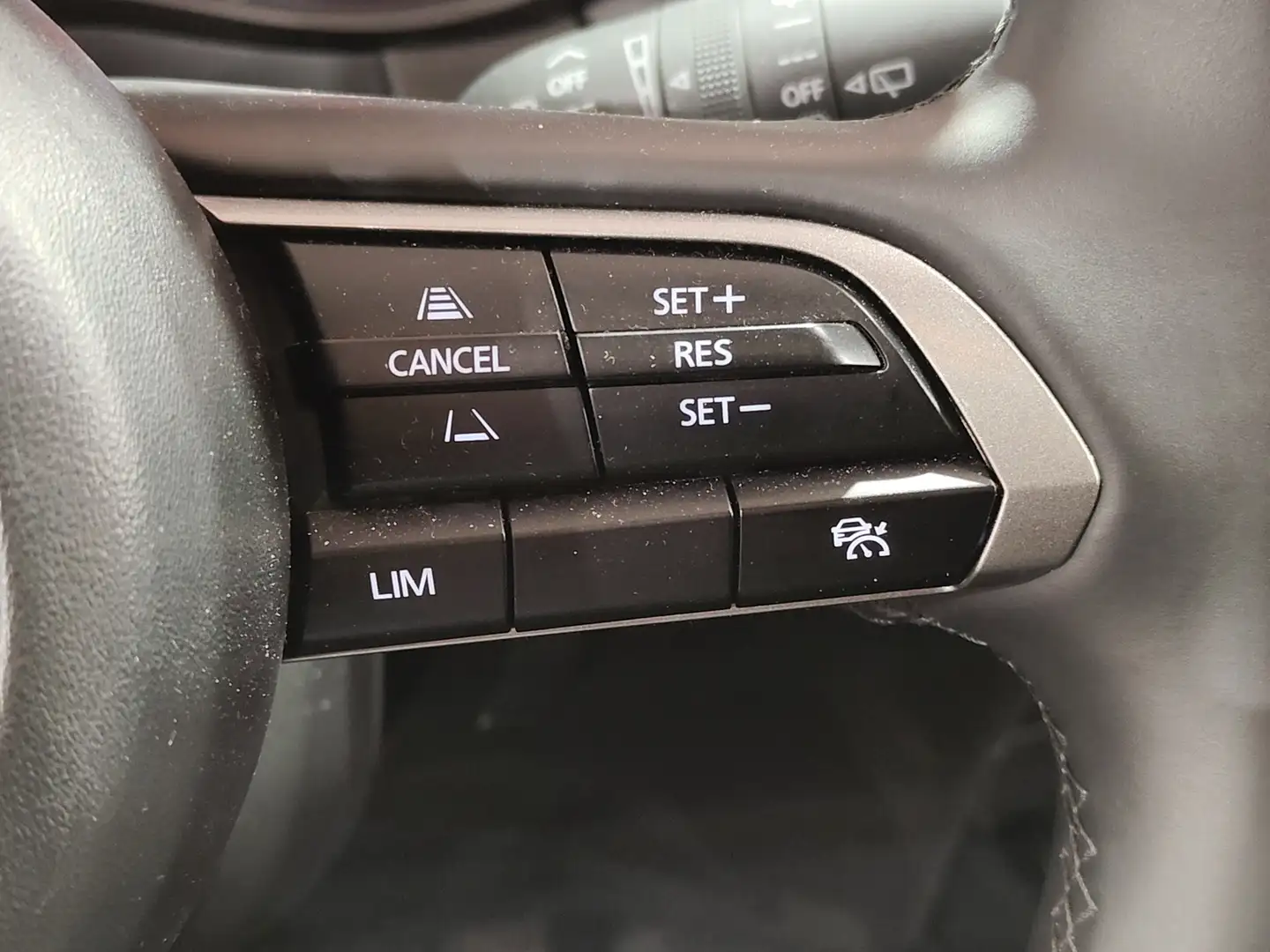 Foto Mazda CX-30 Mazda CX-30 e-SKY G MHEV Prime-line (140 CV)