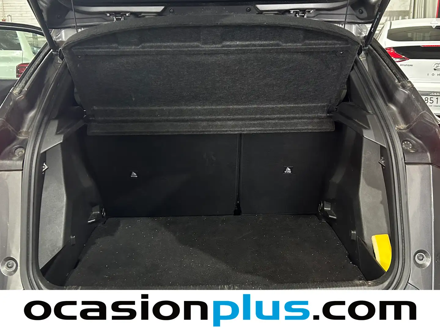 Foto Peugeot 2008 Peugeot 2008 PureTech 100 S&S Allure  (100 CV)