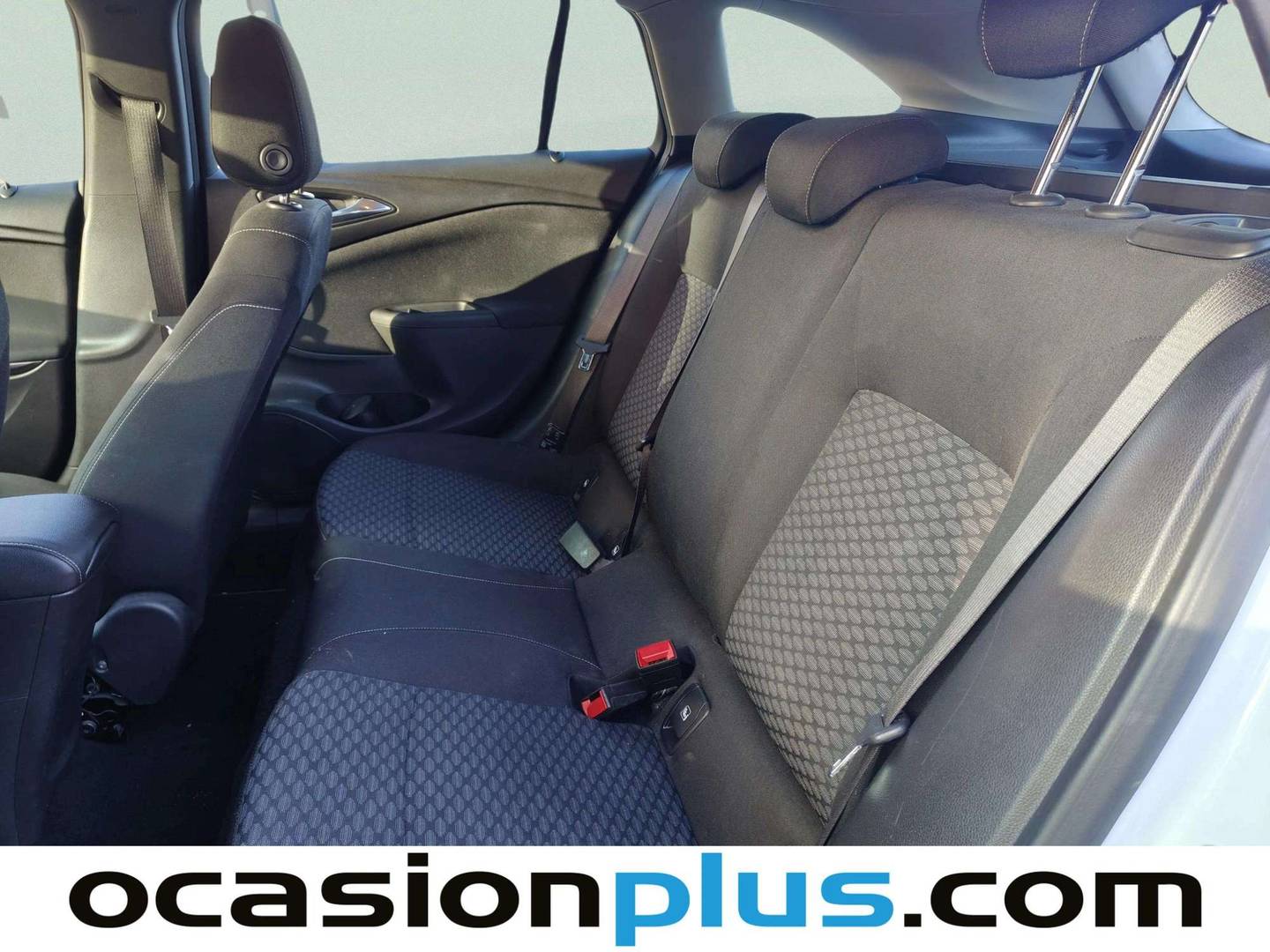 Foto Opel Astra Opel Astra Sports Tourer 1.6 CDTI Selective (110 CV)