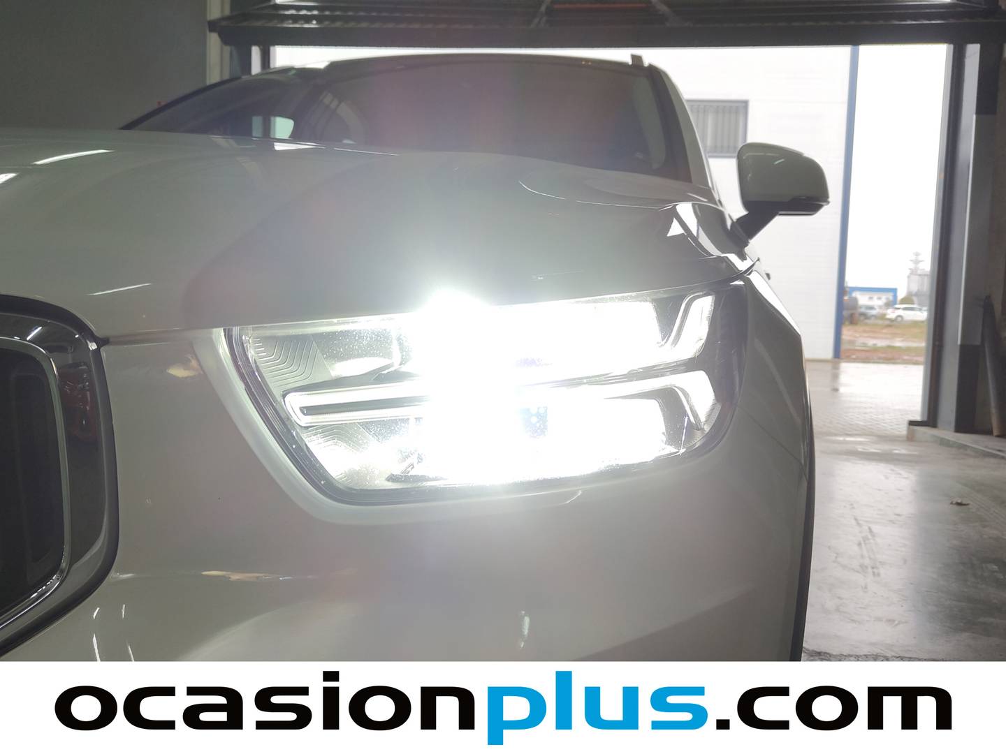 Volvo XC40 Volvo XC40 D3 Momentum Auto (150 CV) al mejor precio