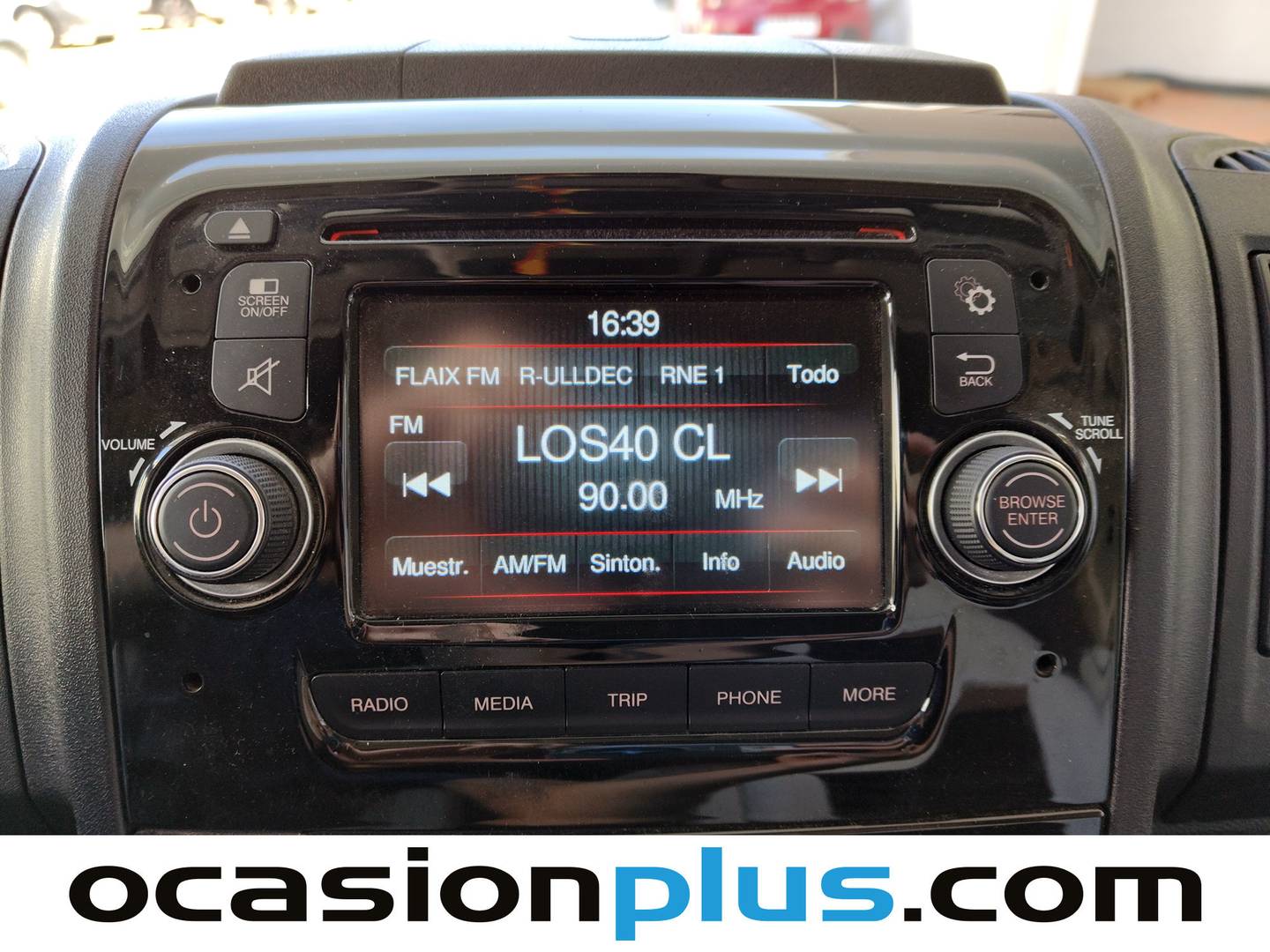 Benimar Sport 323 Benimar Sport 323 Design (150 CV) 7 Plazas de segunda mano