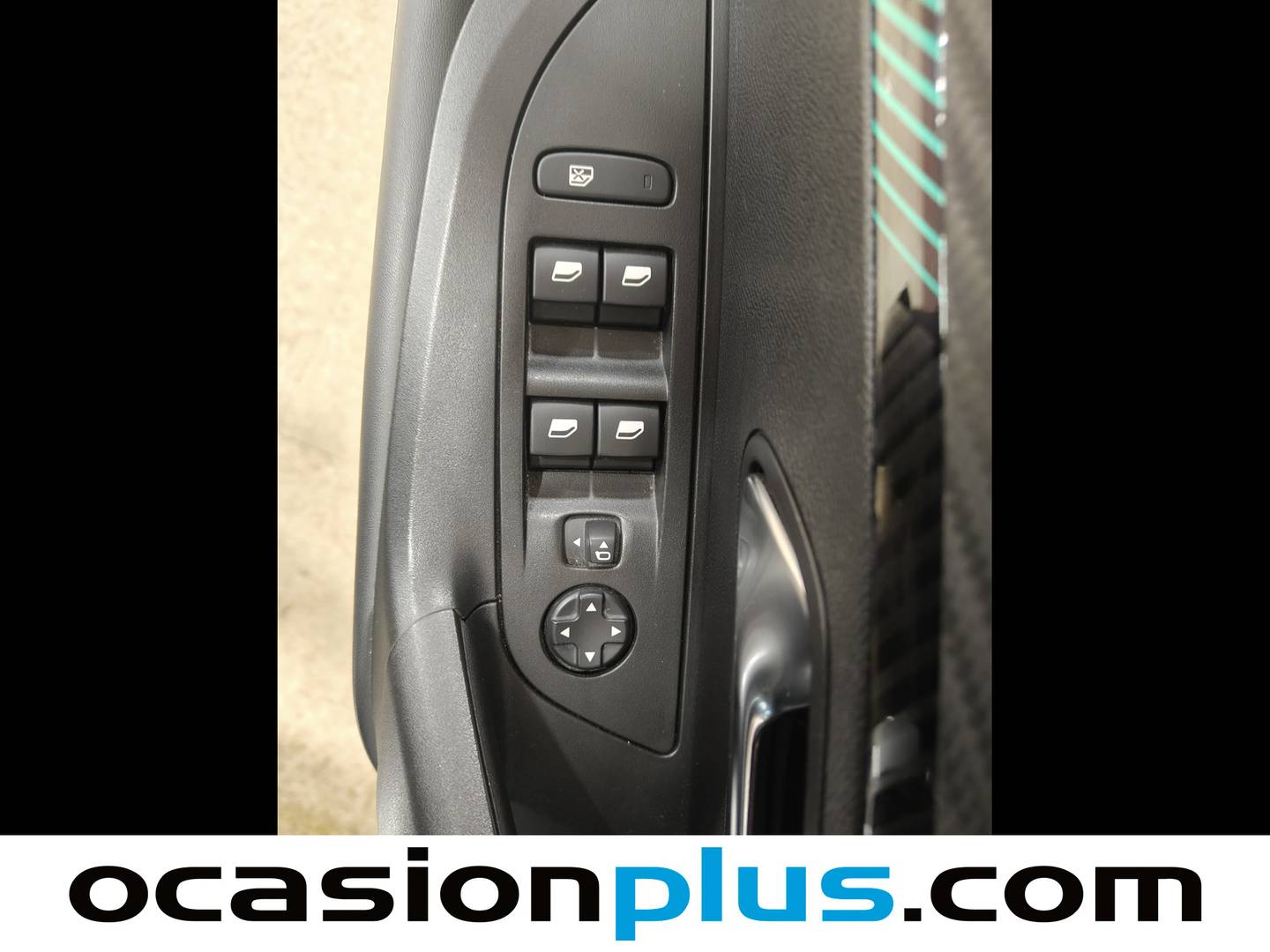 Foto Peugeot 2008 Peugeot 2008 PureTech 100 S&S Allure (100 CV)