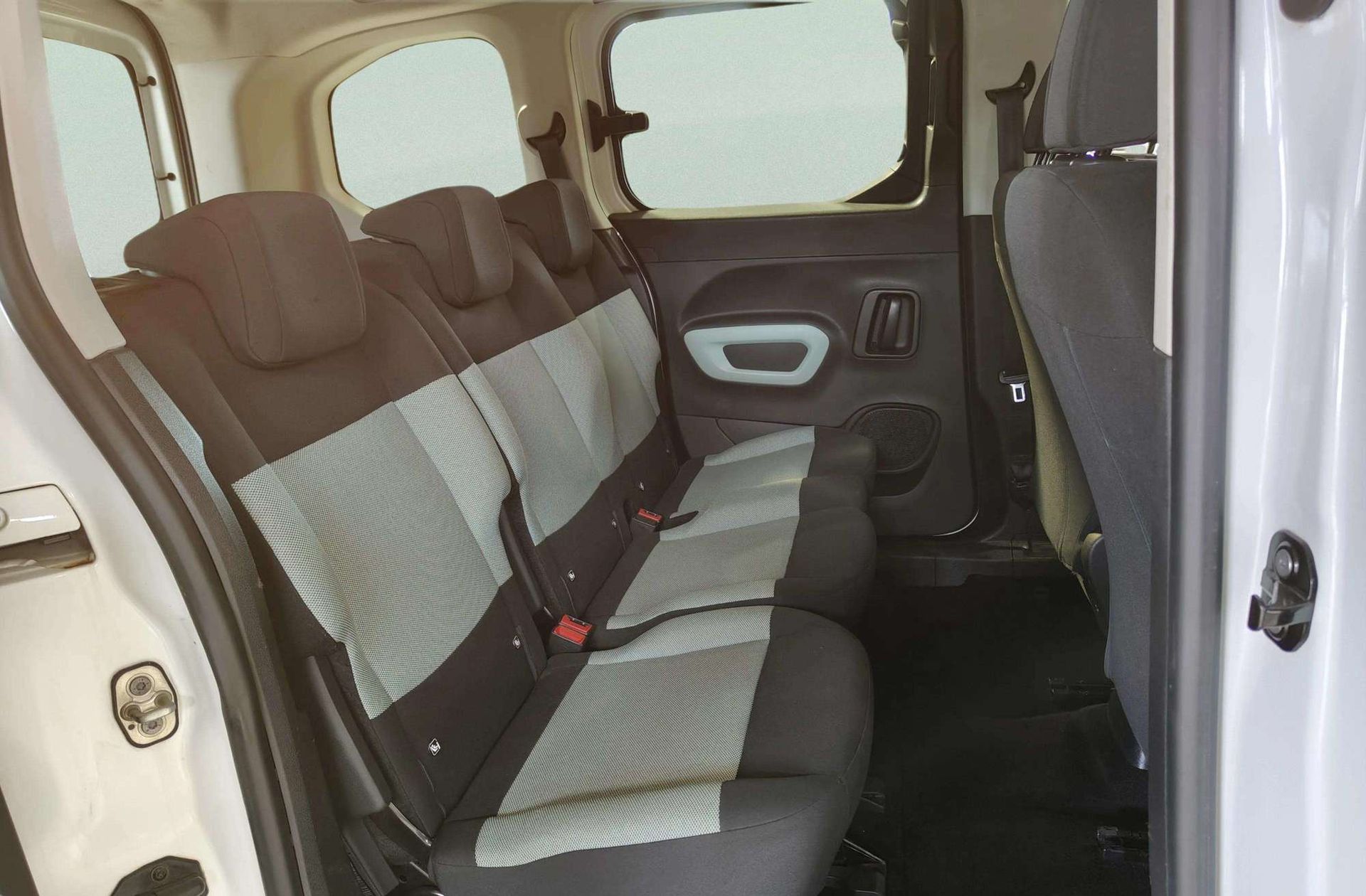 Citroën Berlingo Combi PureTech 110 Talla M Feel - foto 16