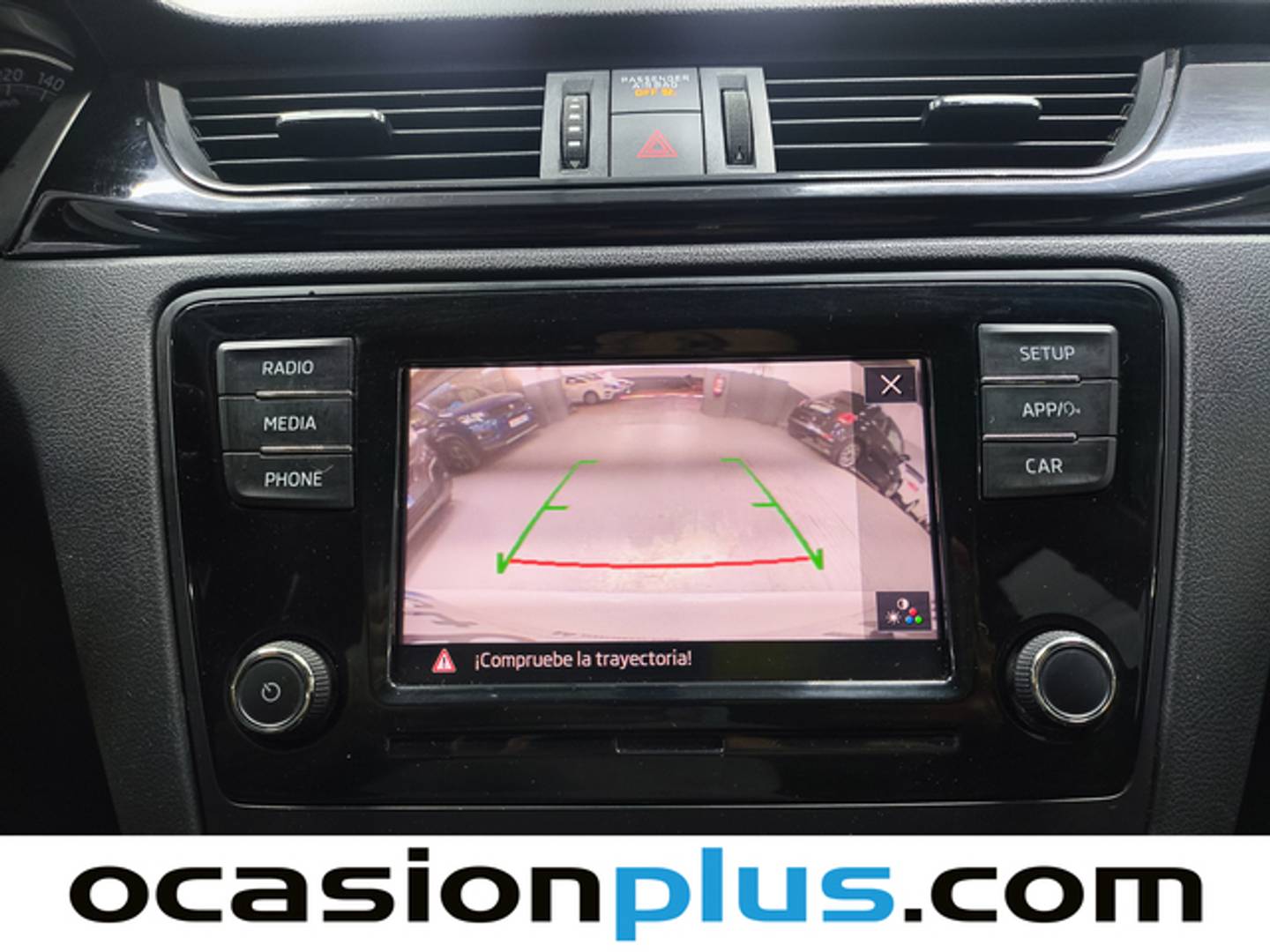 Extras y acabados del Skoda Spaceback Skoda Spaceback 1.4 TSI Like DSG (125 CV)