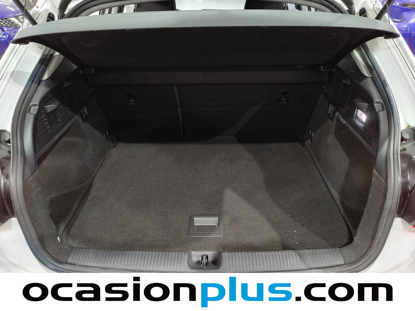 Fotos maletero Audi Q2 Audi Q2 30 TDI (116 CV)