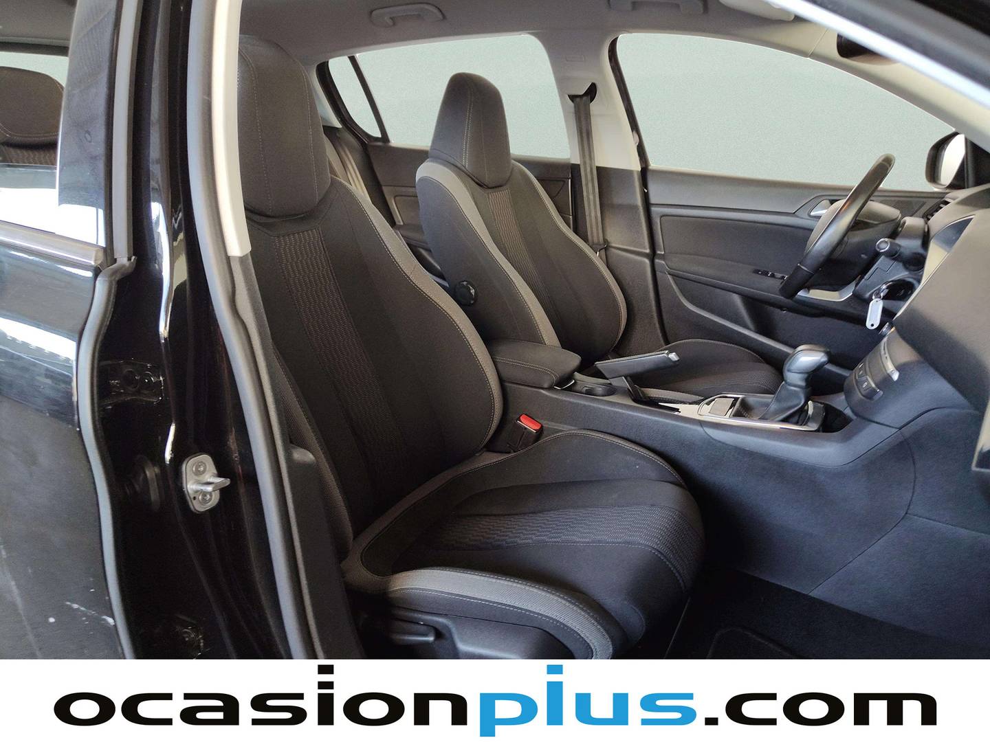 Peugeot 308 Peugeot 308 PureTech 130 S&S Style EAT6 (130 CV) 2015