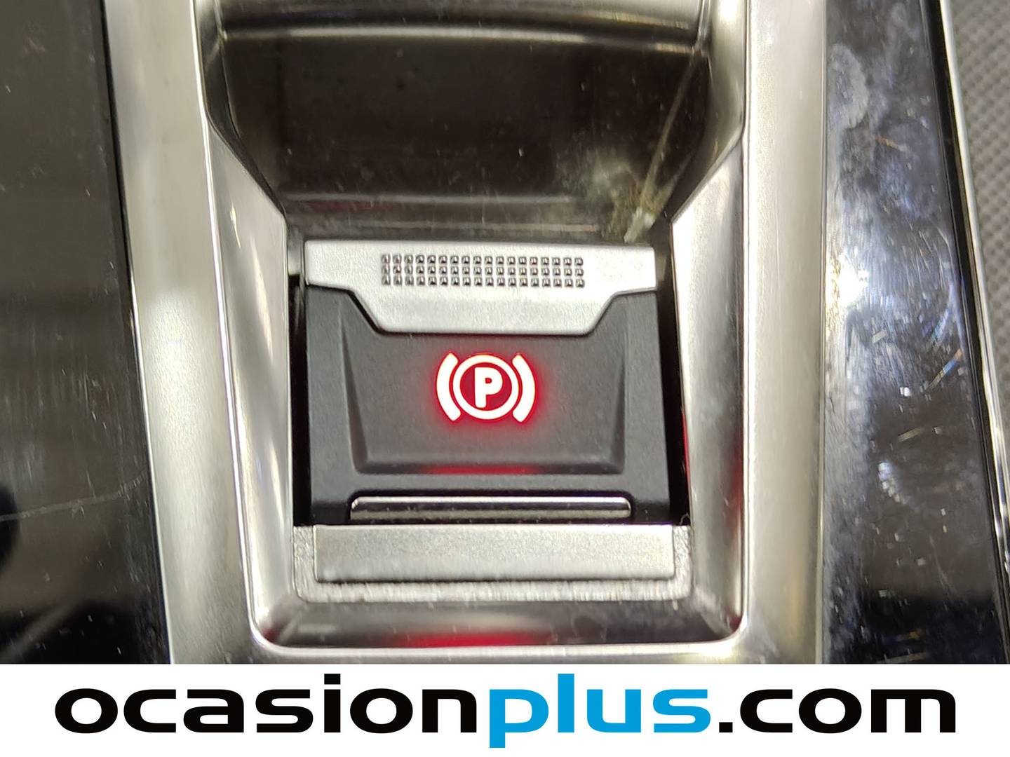 Foto Peugeot 3008 Peugeot 3008 BlueHDI 130 S&S GT Line EAT8 (130 CV)