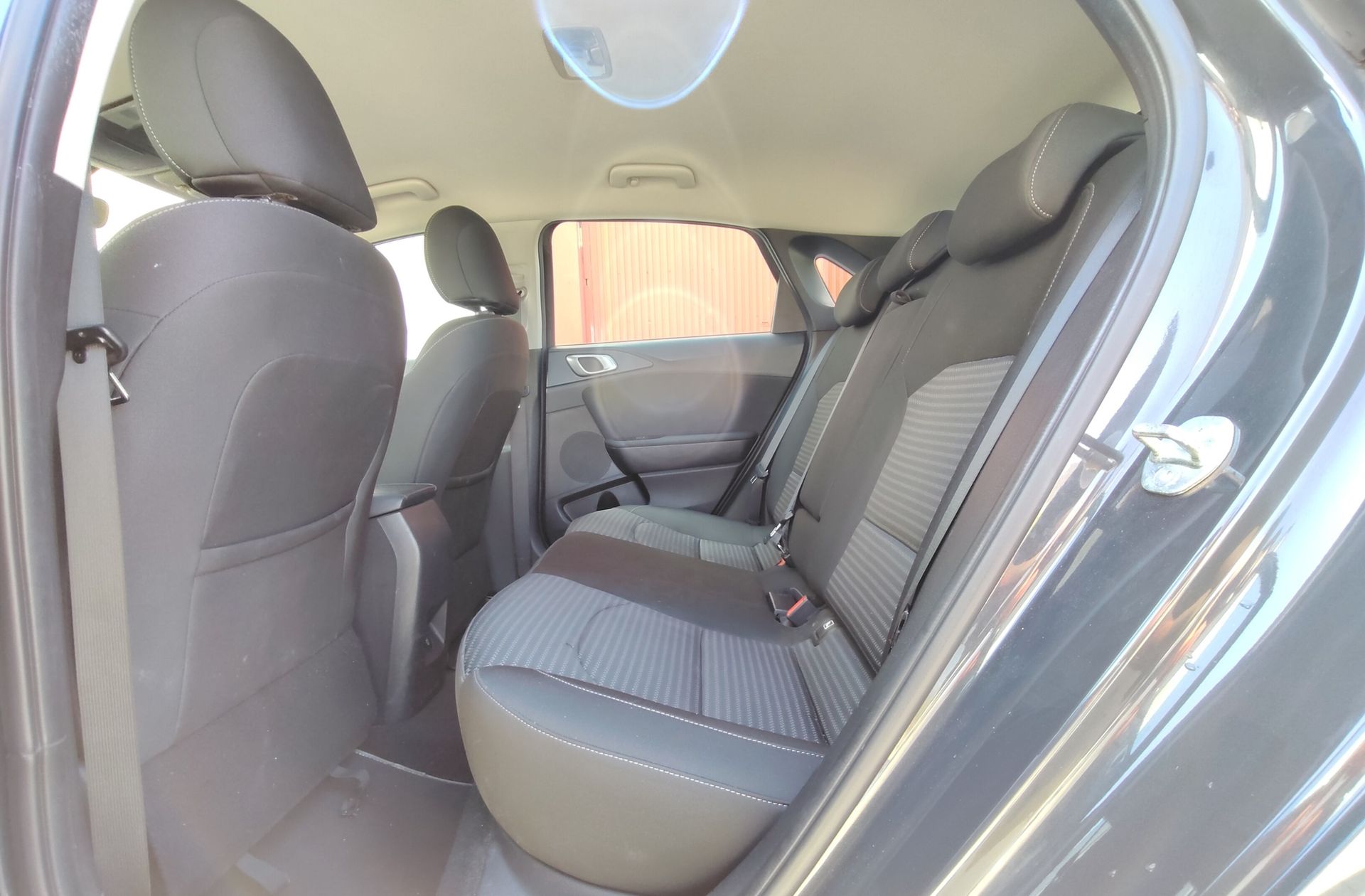 Kia Ceed 1.6 MHEV iMT Drive - foto 12