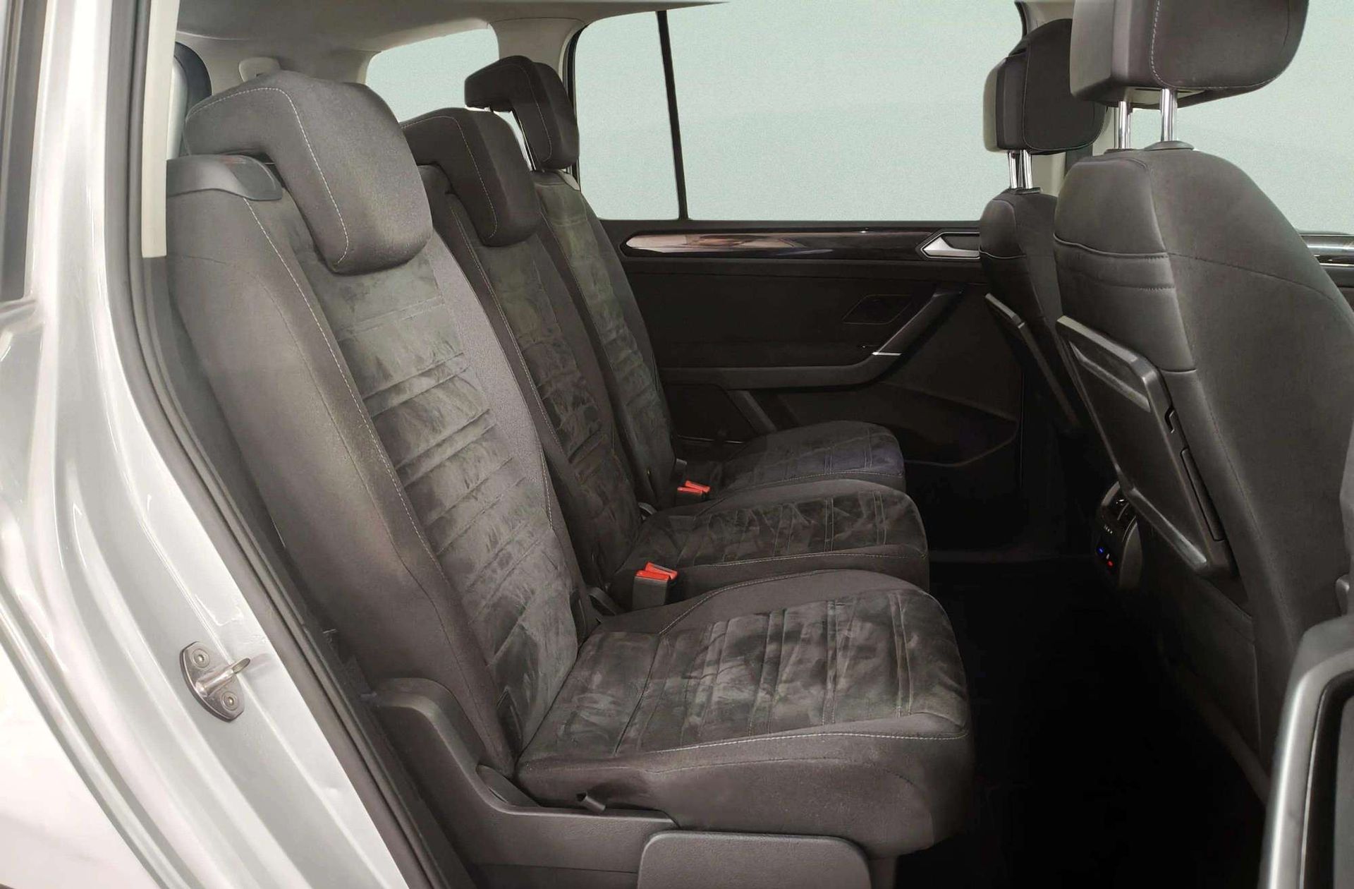 Volkswagen Touran Sport 2.0 TDI Pack R-Line - foto 19