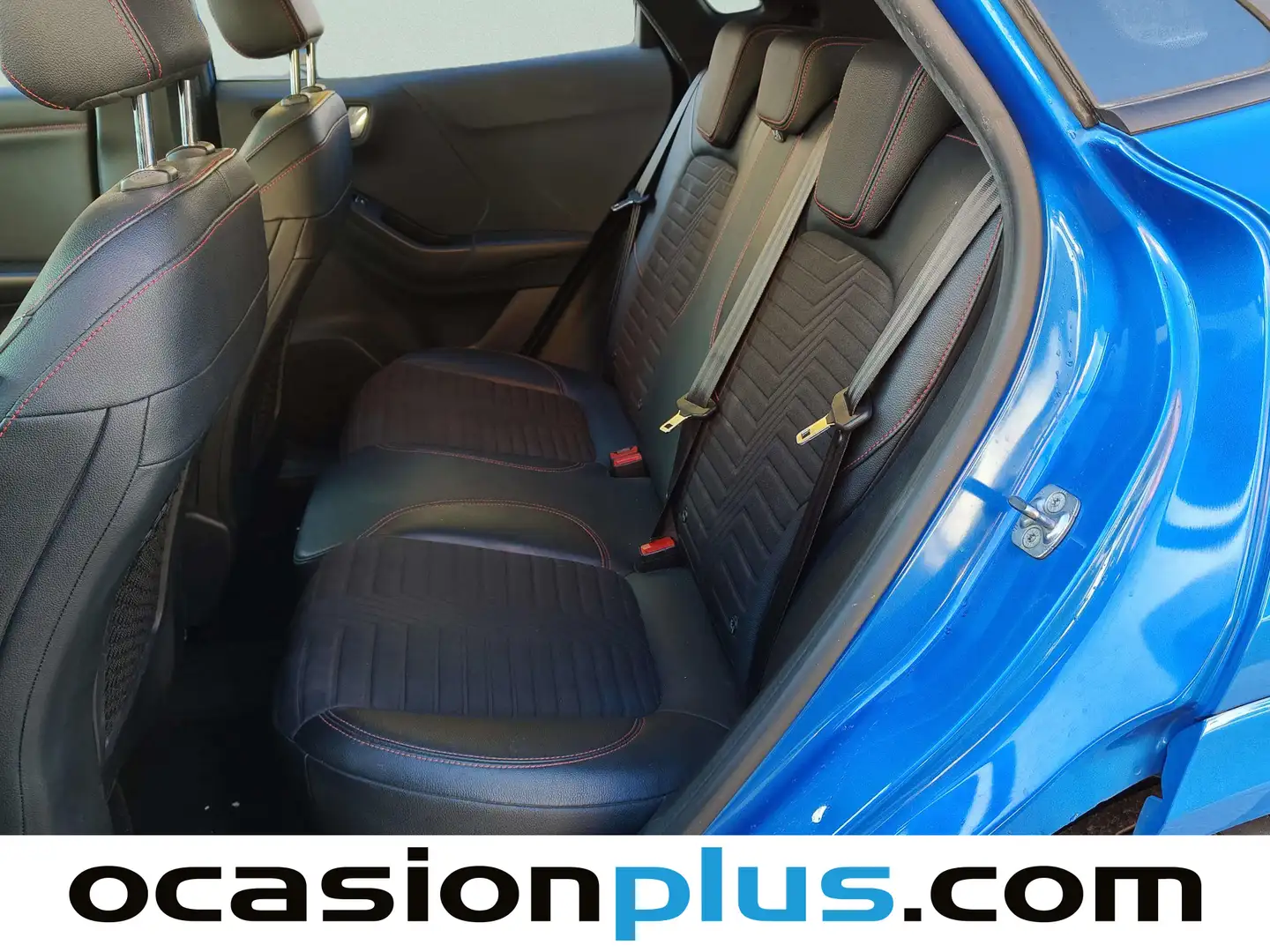 Foto Ford Puma Ford Puma 1.0 EcoBoost MHEV ST-Line X (155 CV)