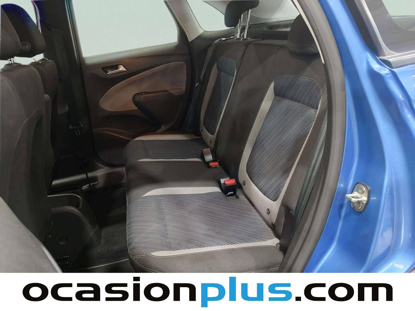 Foto Opel Crossland X Opel Crossland X 1.5 D S&S Design Line 120 Aniversario (102 CV)