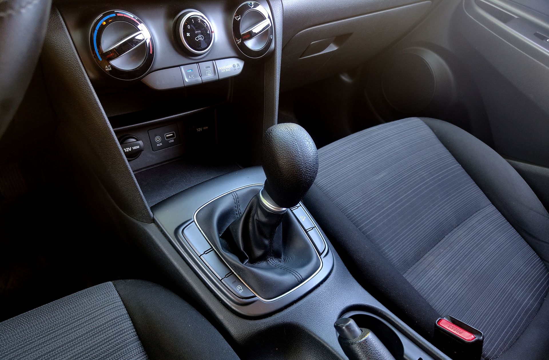 Hyundai Kona 1.0 T-GDi Essence 4x2 - foto 5