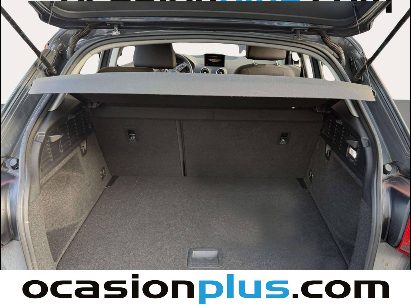 Foto Audi Q2 Audi Q2 Advanced 30 TDI (116 CV) S tronic