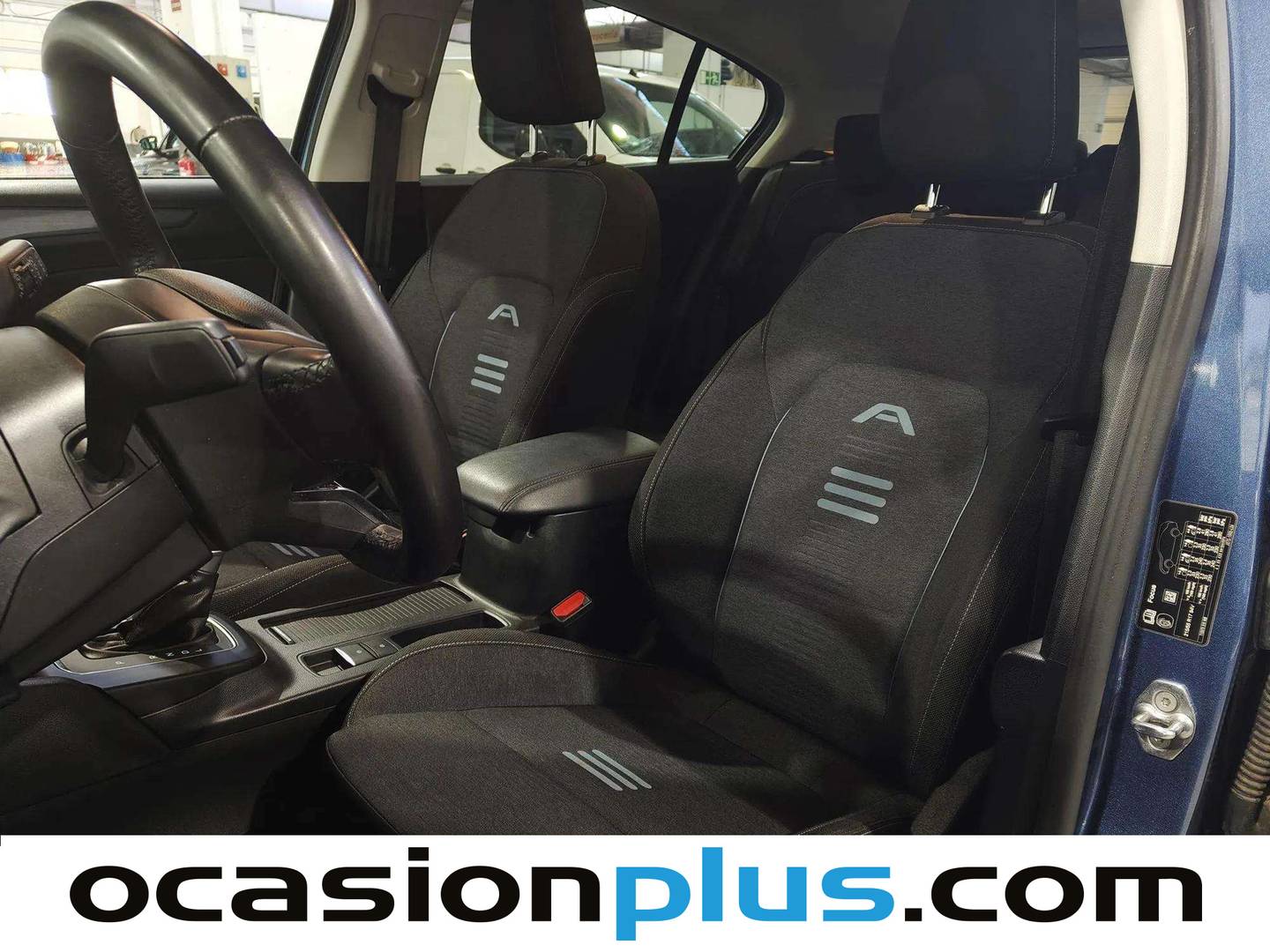 Foto asientos delanteros Ford Focus Ford Focus 1.0 Ecoboost MHEV Active Auto (155 CV)