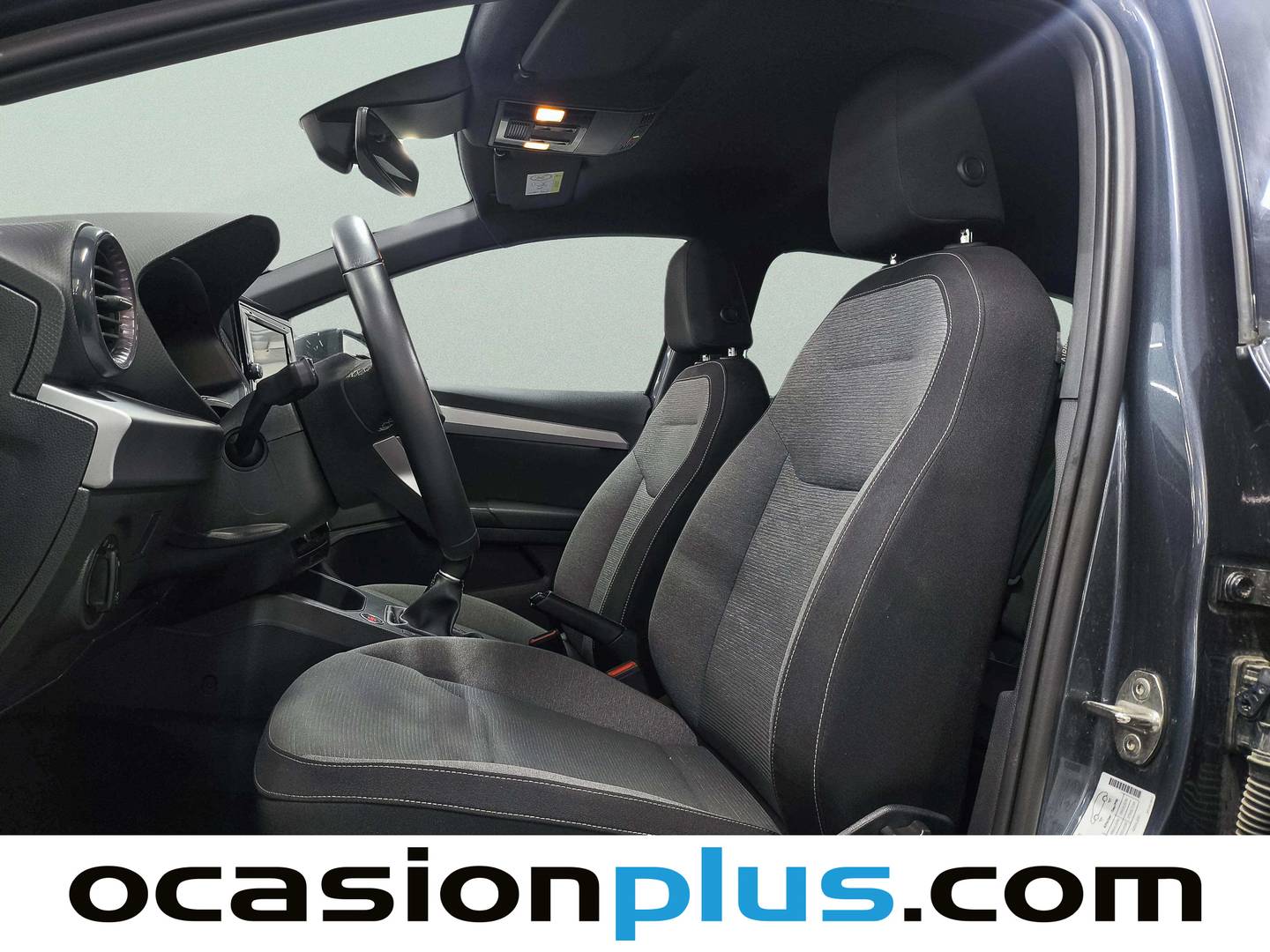 Foto asientos delanteros Seat Ibiza Seat Ibiza 1.0 TSI S&S Xcellence (115 CV)