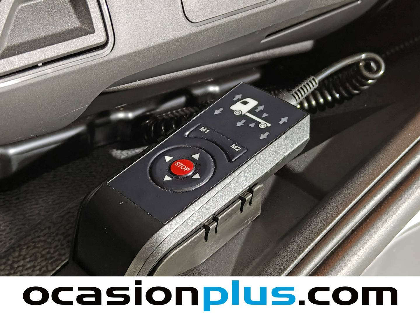 Foto Mercedes Actros Mercedes-Benz Actros 1846 LSnRA Auto (455 CV)