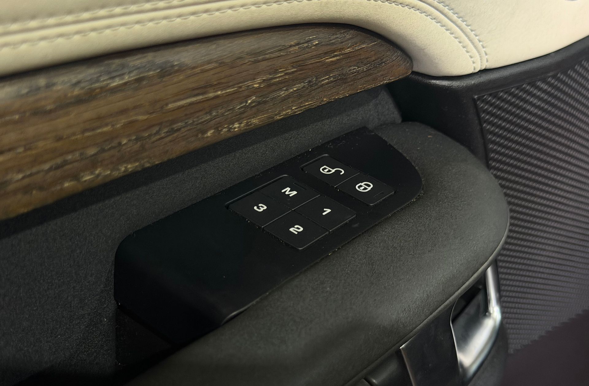 Land Rover Discovery 2.0 I4 SD4 HSE 7 plazas - foto 15