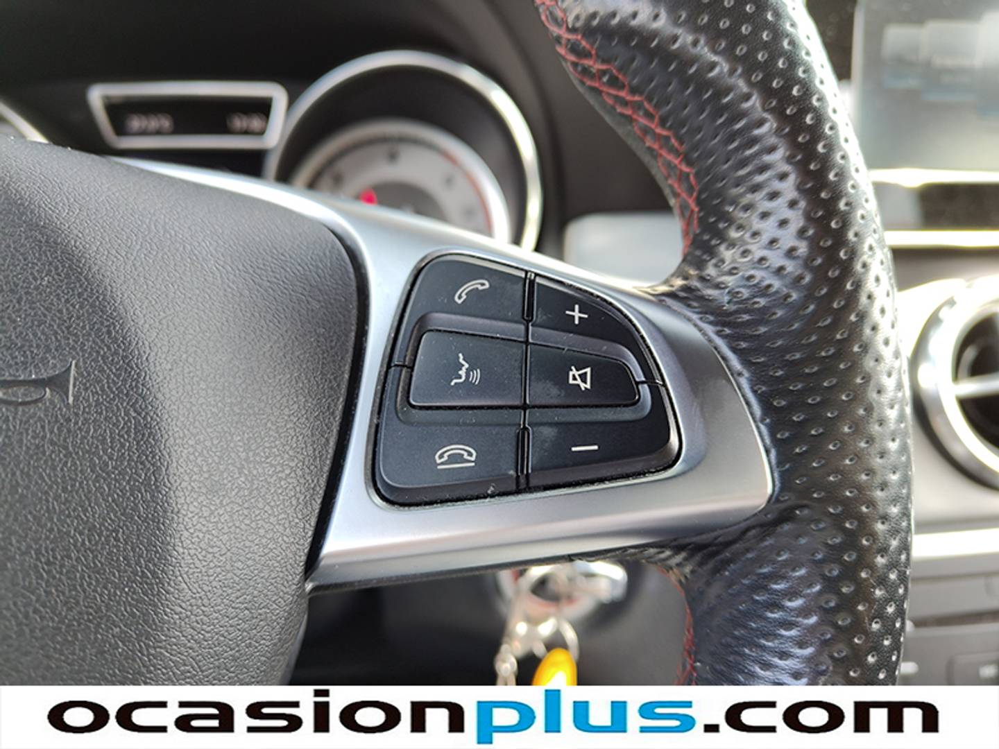 Foto Mercedes GLA Mercedes-Benz GLA 200 d AMG Line (136 CV)