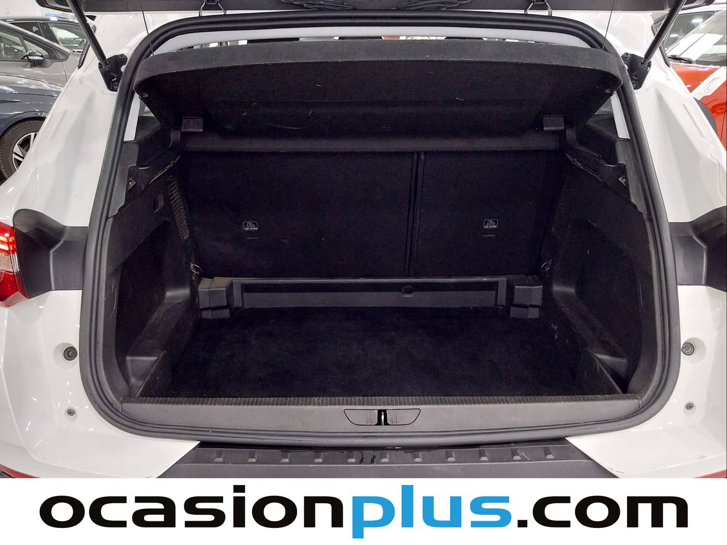 Foto Opel Grandland X Opel Grandland X 1.2 Turbo Selective (130 CV)