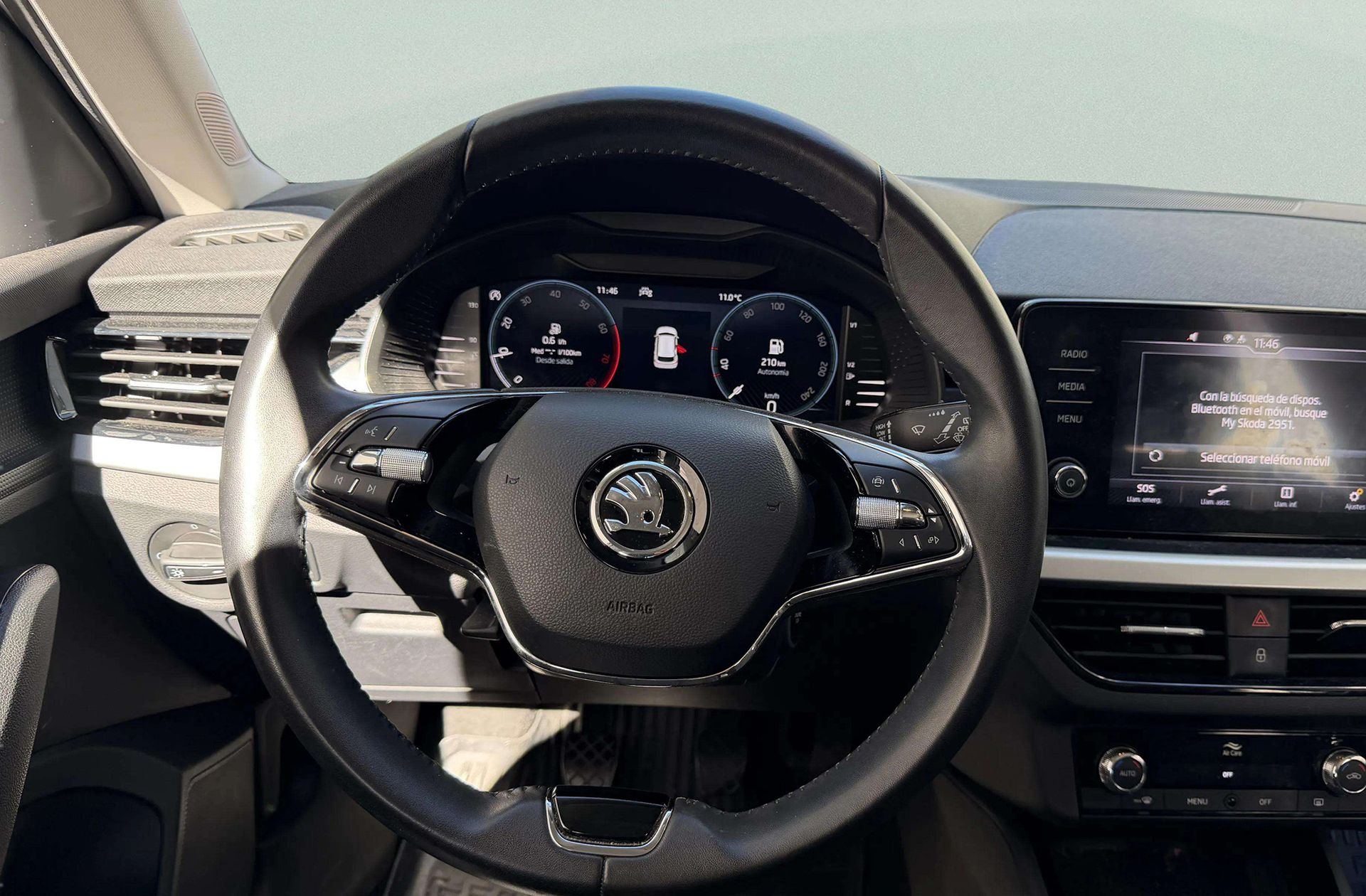 Škoda Kamiq 1.0 TSI Ambition - foto 21