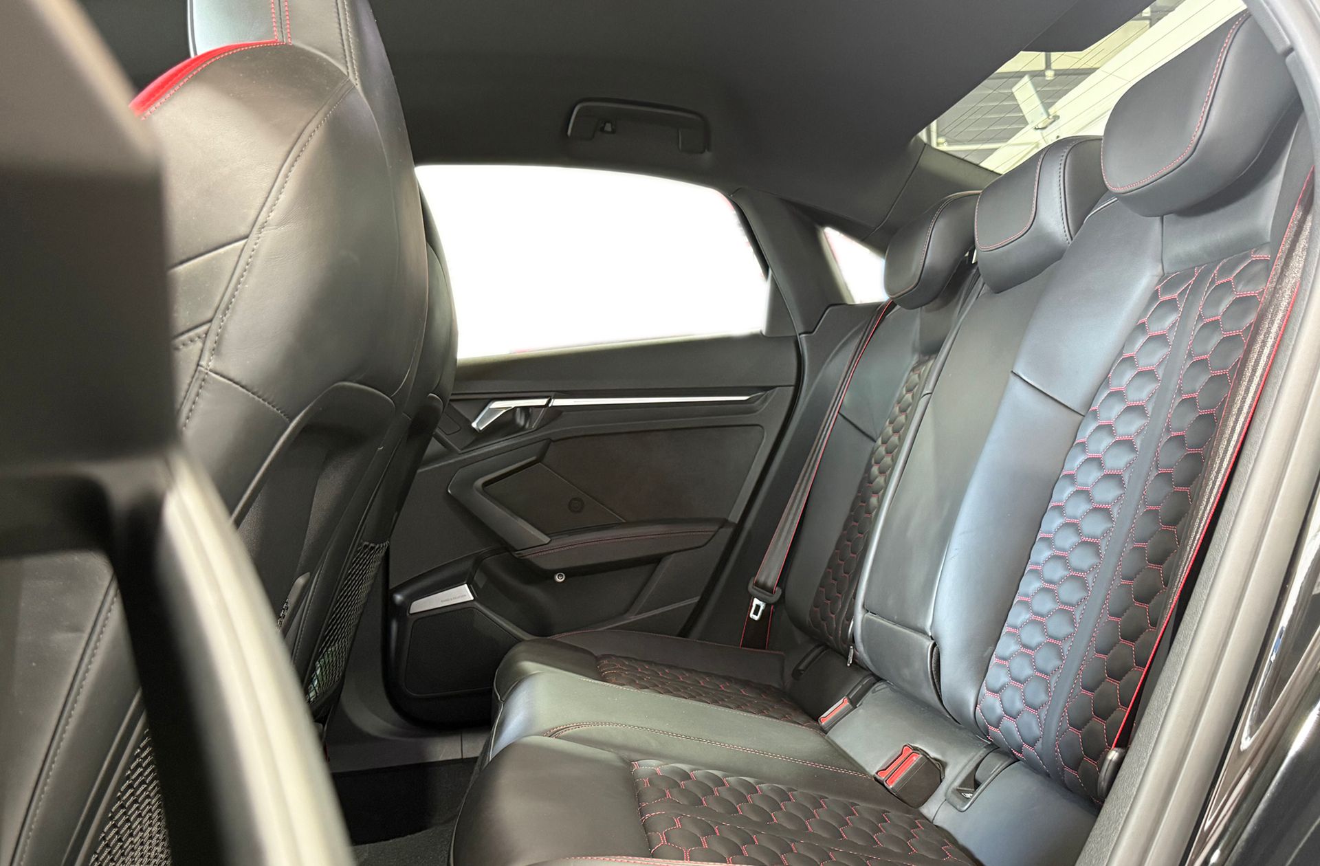 Audi A3 RS3 Sedan 2.5 TFSI quattro S tronic - foto 11