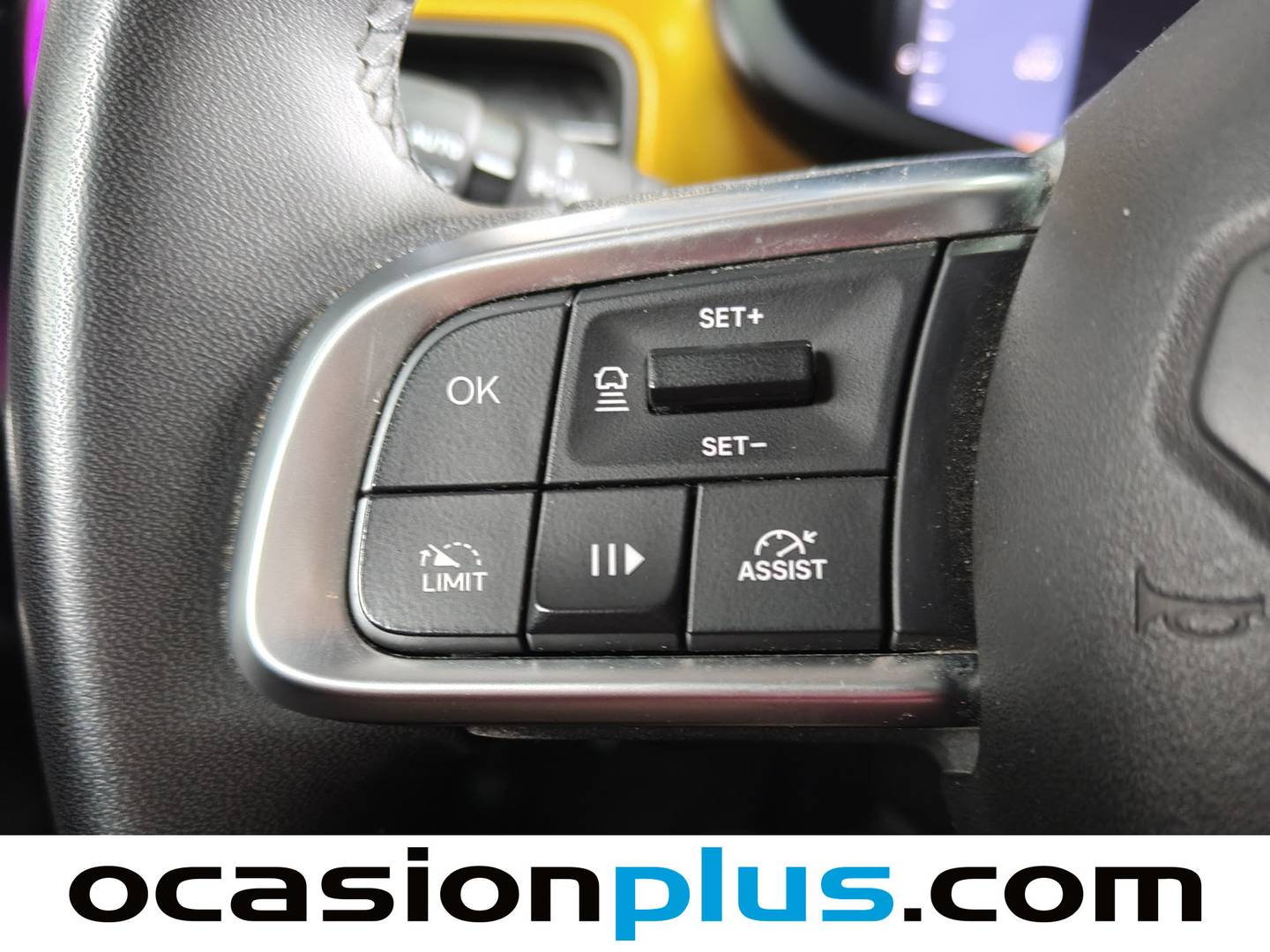 Foto Jeep Avenger Jeep Avenger 1.2 G Summit (100 CV)