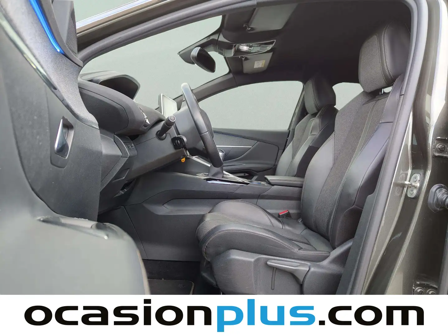 Foto Peugeot 3008 Peugeot 3008 PureTech 130 S&S GT Line (130 CV)