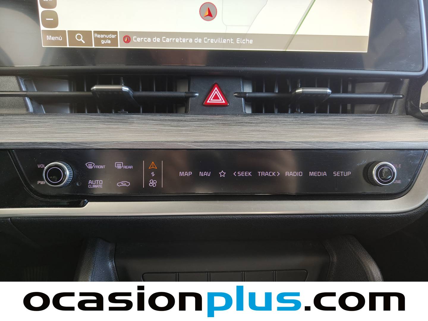 Foto KIA Sportage Kia Sportage 1.6 CRDi MHEV Business 4x2 (136 CV)