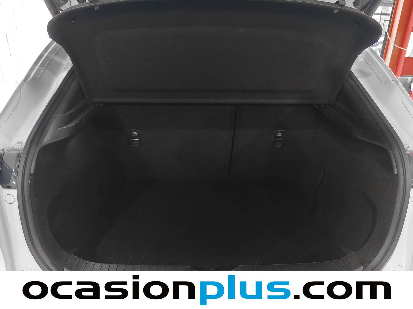 Foto Mazda CX-30 Mazda CX-30 2.0 Skyactiv-X Zenith (186 CV)