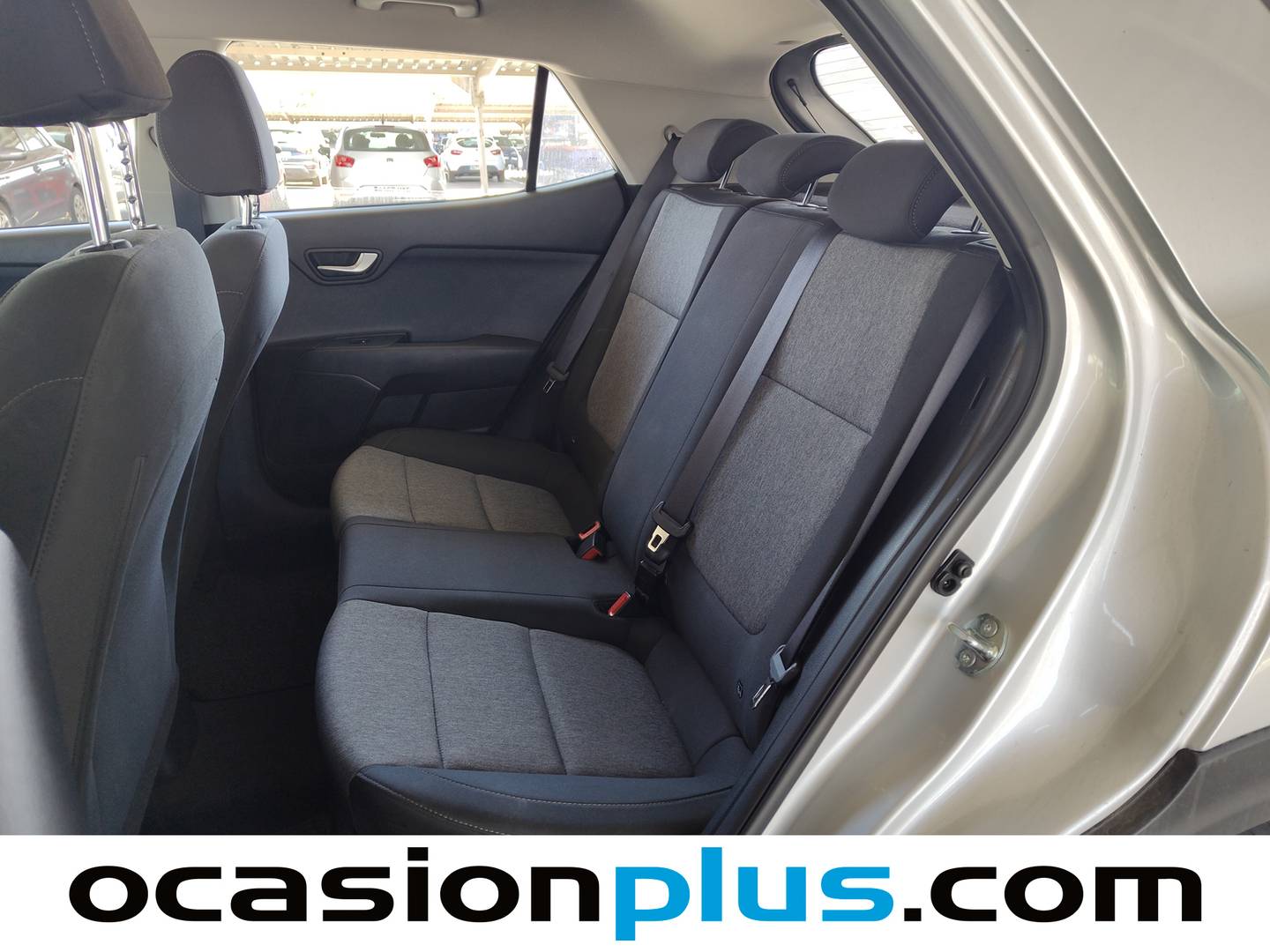 Foto asientos traseros KIA Stonic KIA Stonic 1.2 DPi Drive (79 CV)
