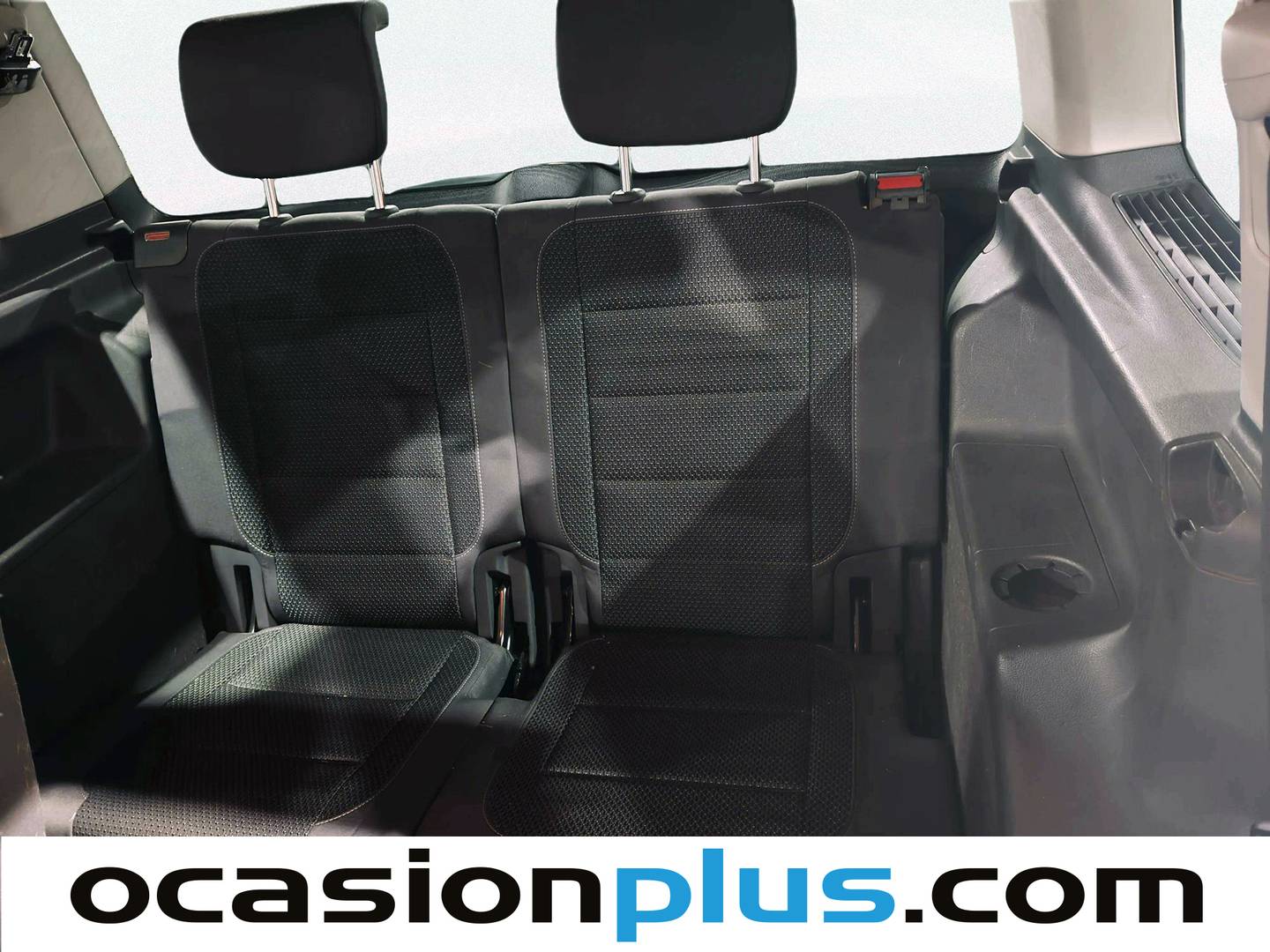 Equipamiento del Volkswagen Touran Volkswagen Touran Advance 1.6 TDI (105 CV) 7 plazas