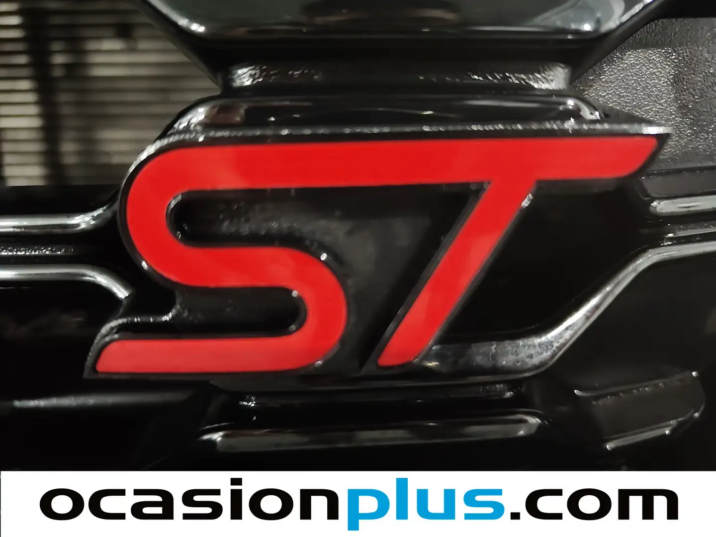 Foto Ford Puma Ford Puma 1.5 EcoBoost ST Gold Edition  (200 CV)