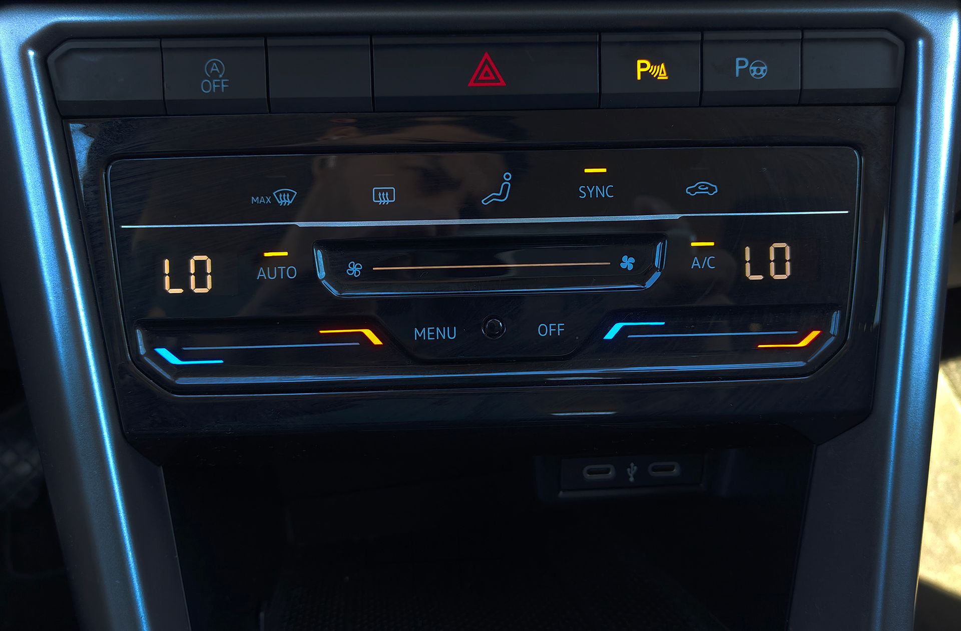 Volkswagen T-Roc Life 1.0 TSI - foto 31