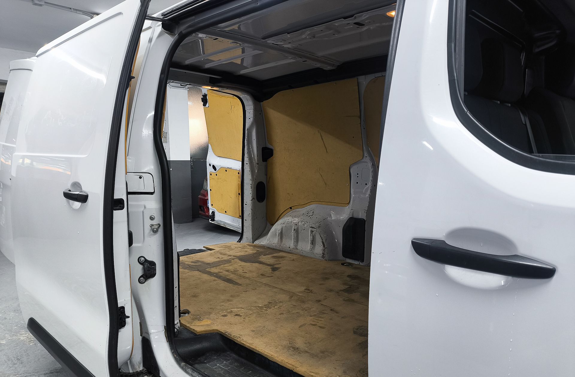 Citroën Jumpy Furgon BlueHDi 120 Talla M 3 plazas - foto 16