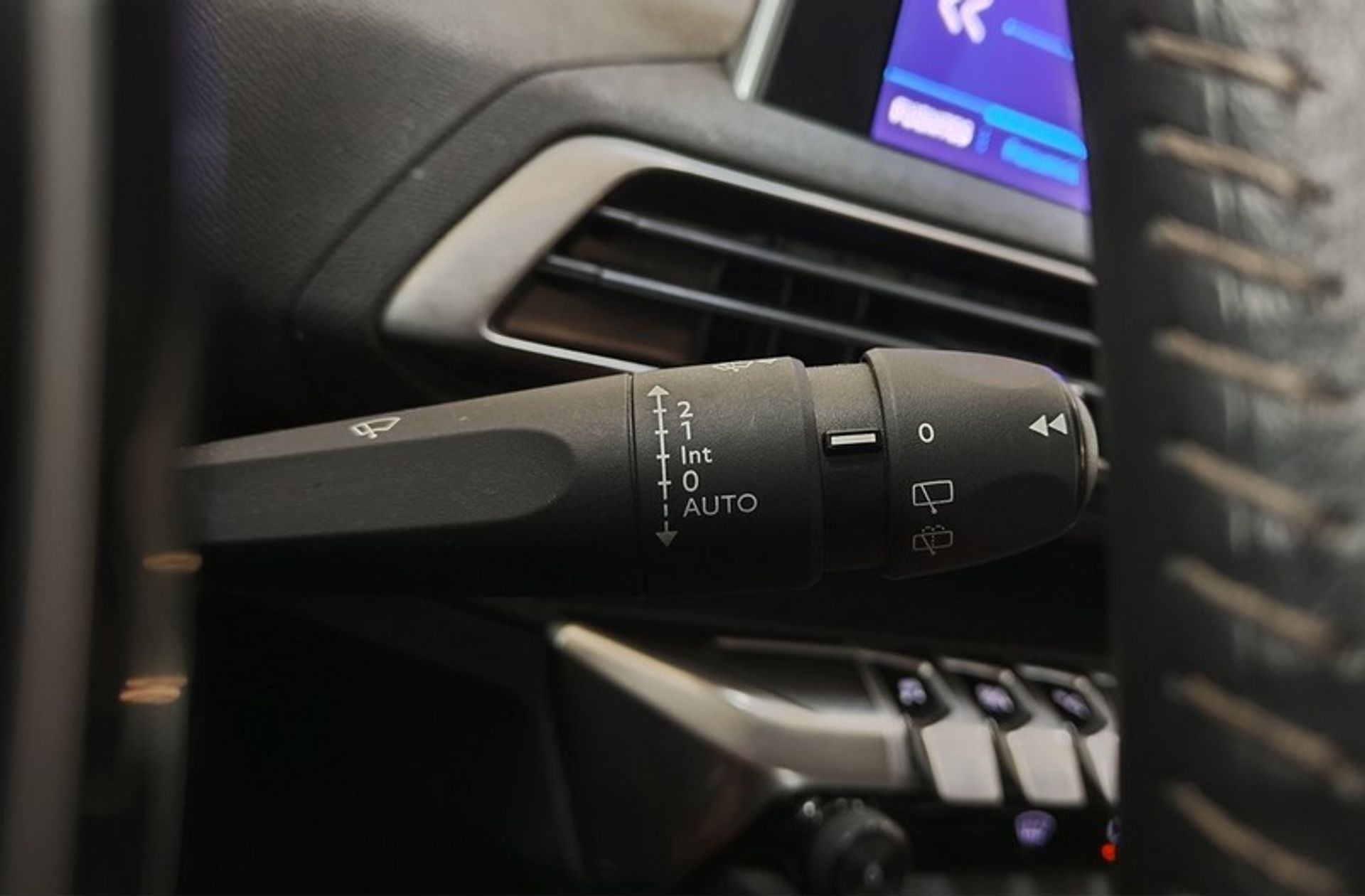 Peugeot 3008 PureTech 130 Active - foto 27