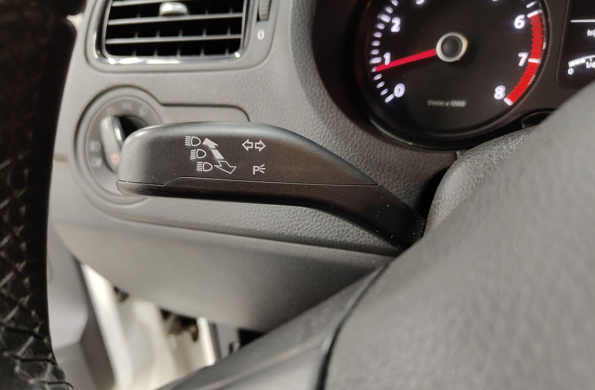 Volkswagen Polo Advance 1.2 TSI DSG - foto 20