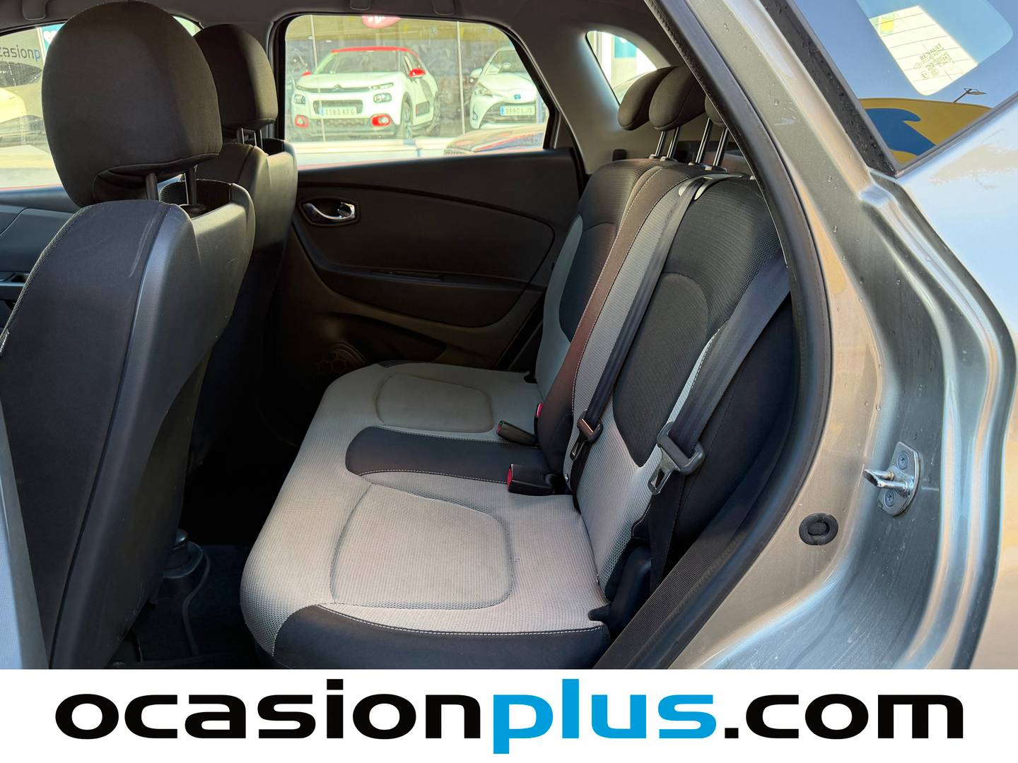 Foto asientos delanteros Renault Captur Renault Captur Intens TCe (120 CV) EDC