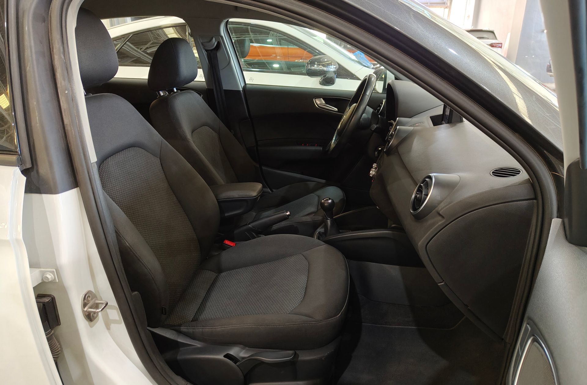 Audi A1 Sportback Attraction 1.6 TDI - foto 17