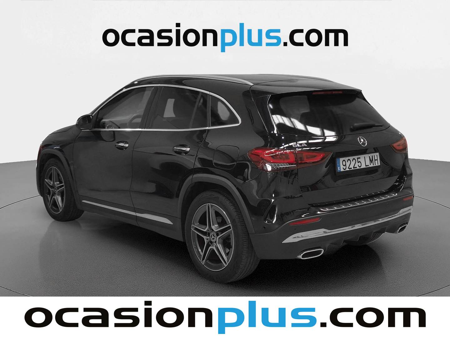 Foto delantera Mercedes GLA Mercedes GLA 180 (136 CV) Pack AMG derecha
