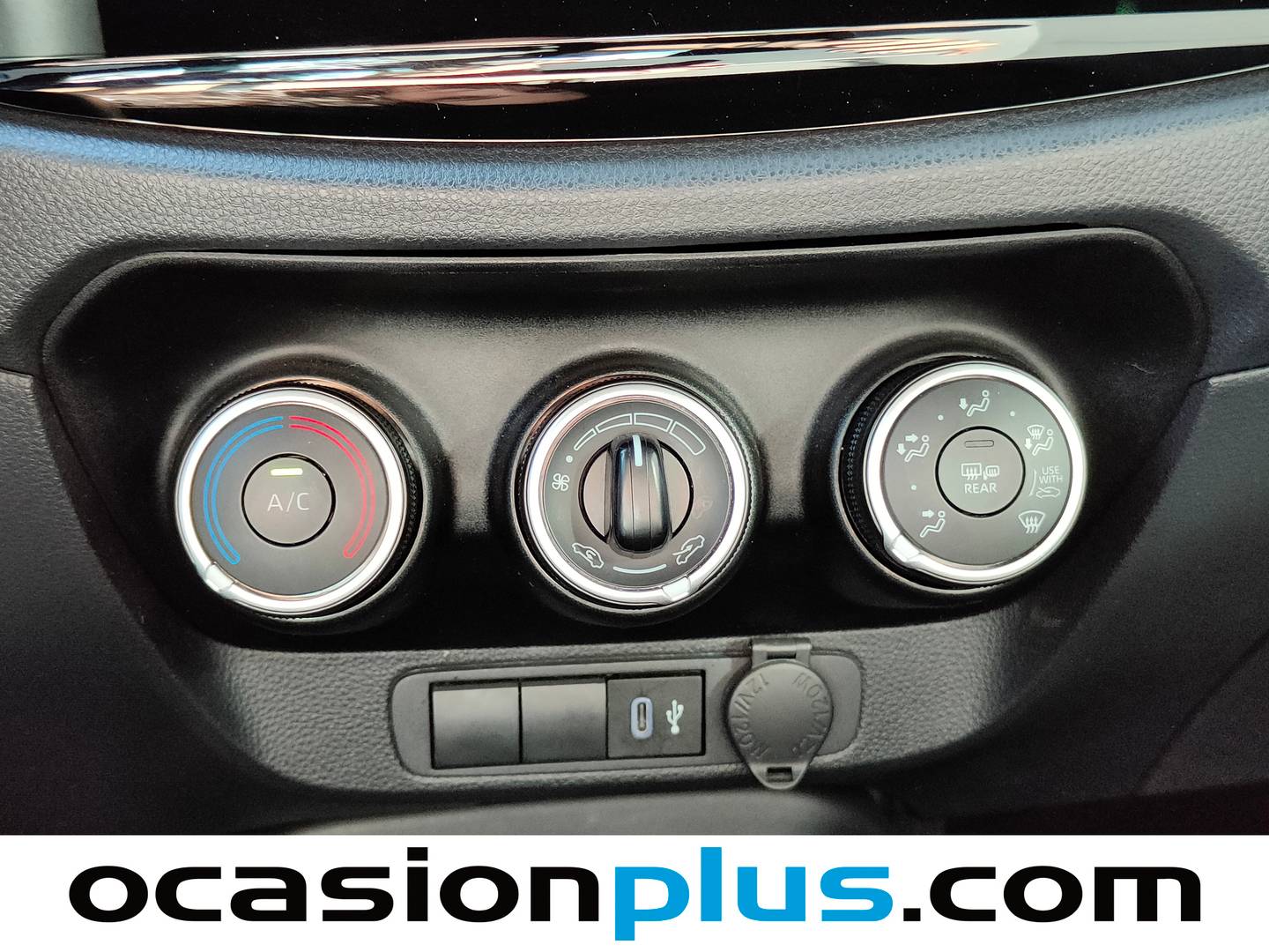 Foto Toyota Aygo X Cross Toyota Aygo X Cross 1.0 VVT-I Play  (72 CV)