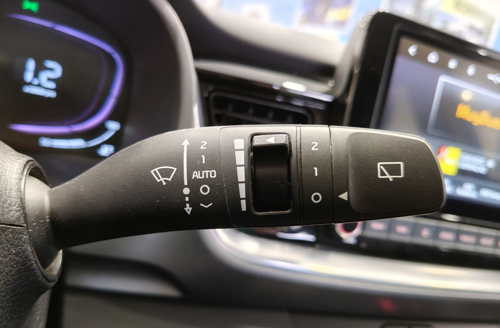 Kia Stonic 1.0 T-GDi Drive - foto 23