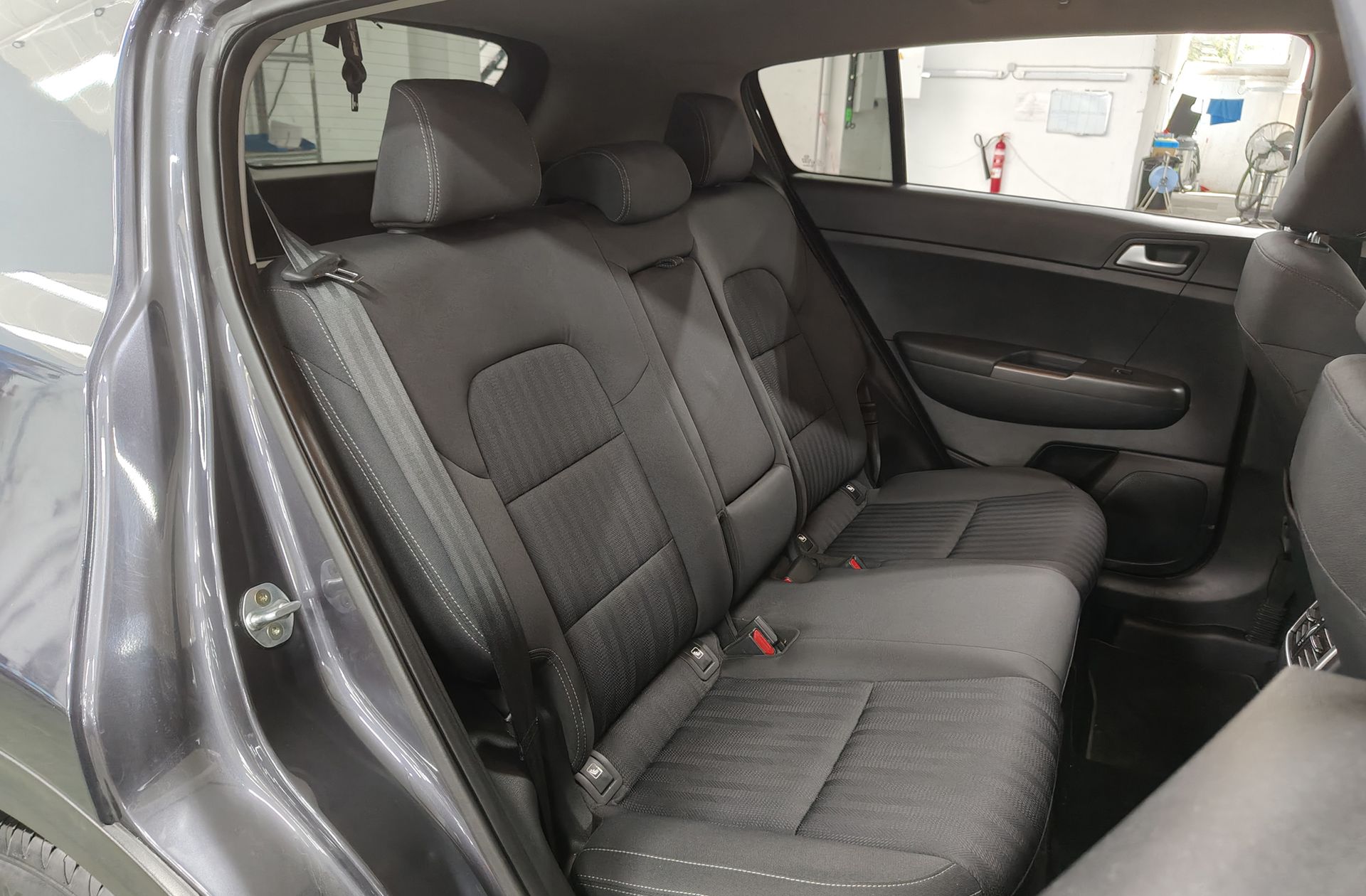 Kia Sportage 1.7 CRDi Business Eco-Dynamic 4x2 - foto 16
