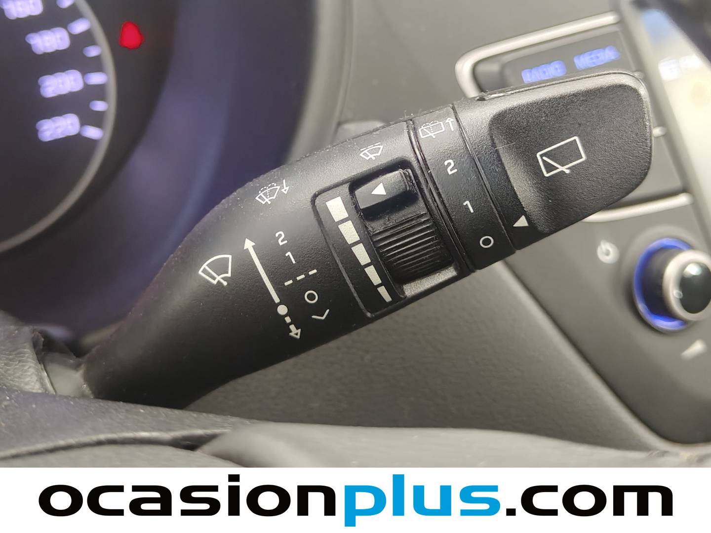 Hyundai i20 Hyundai i20 1.2 MPI Essence LE (75 CV) 75cv