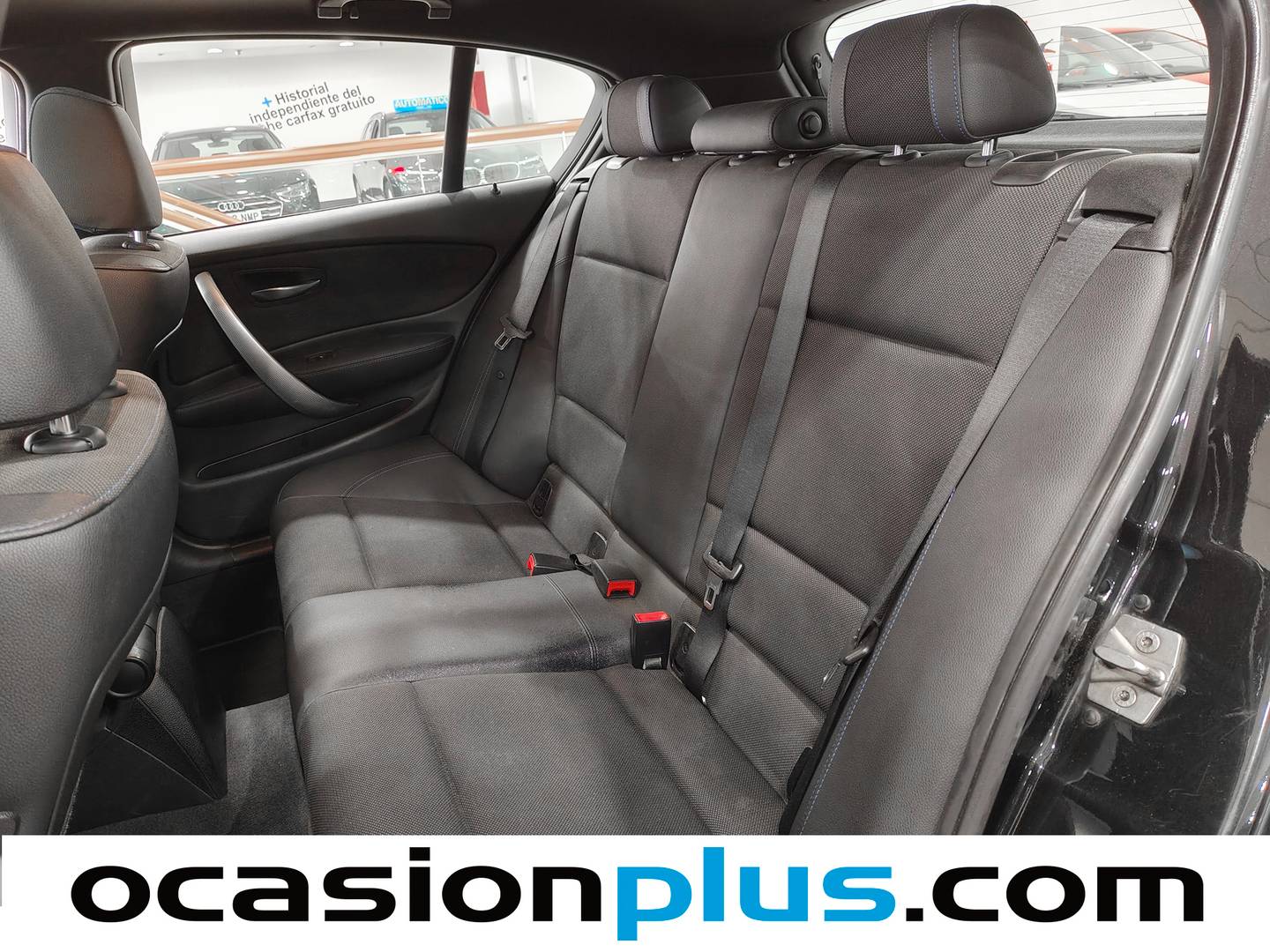 Foto asientos traseros BMW Serie 1 BMW Serie 1 118i (143 CV) Pack M