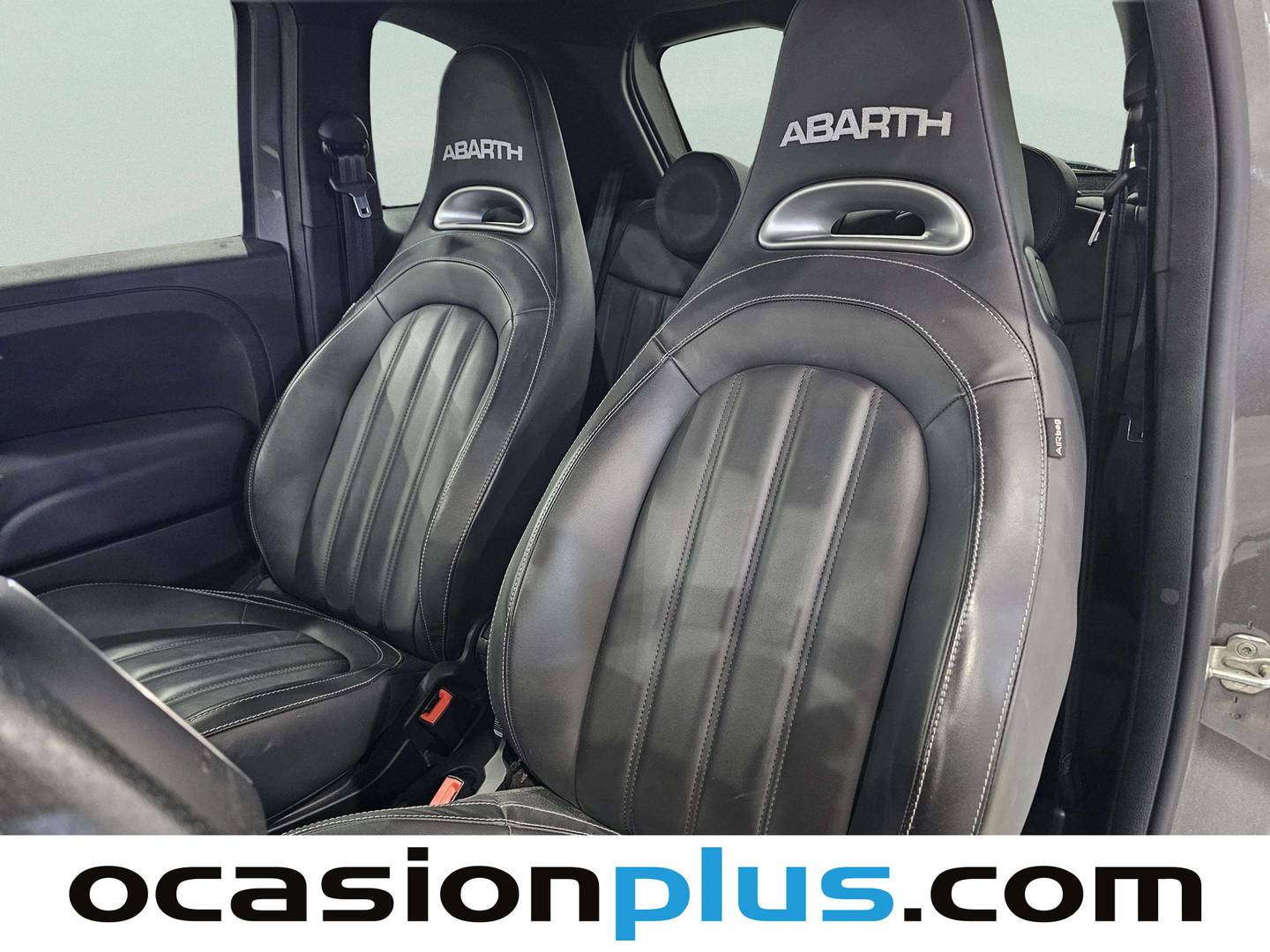 Extras y acabados del Abarth 500 Abarth 500 1.4 16v T-Jet 595  (165 CV)